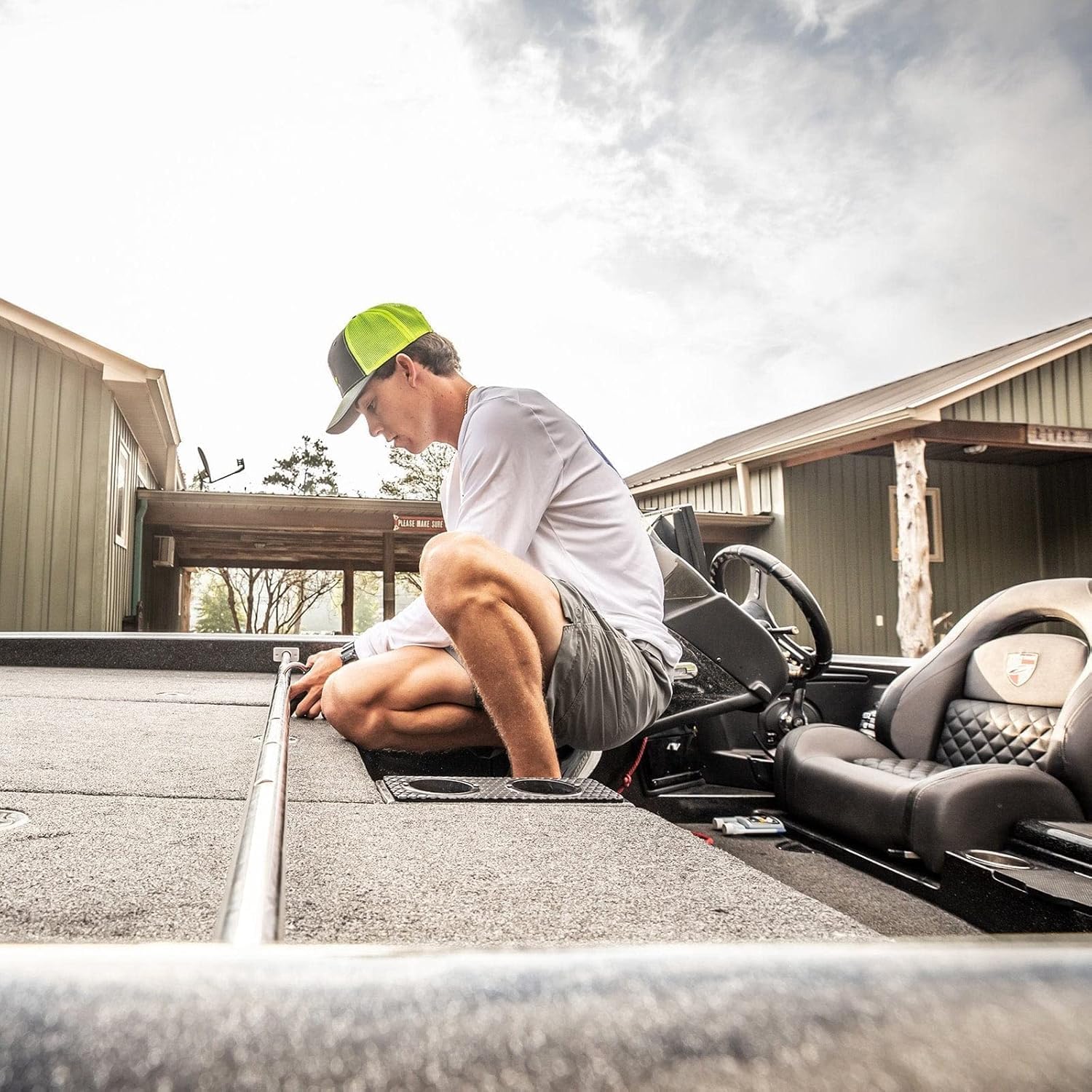 T-H Marine Loc-R-Bar Complete Alarm System – Adjustable Stainless Steel Boat Security Bar with Alarm Padlock and Mounting Brackets for Locking Deck Lockers and Rod Compartments