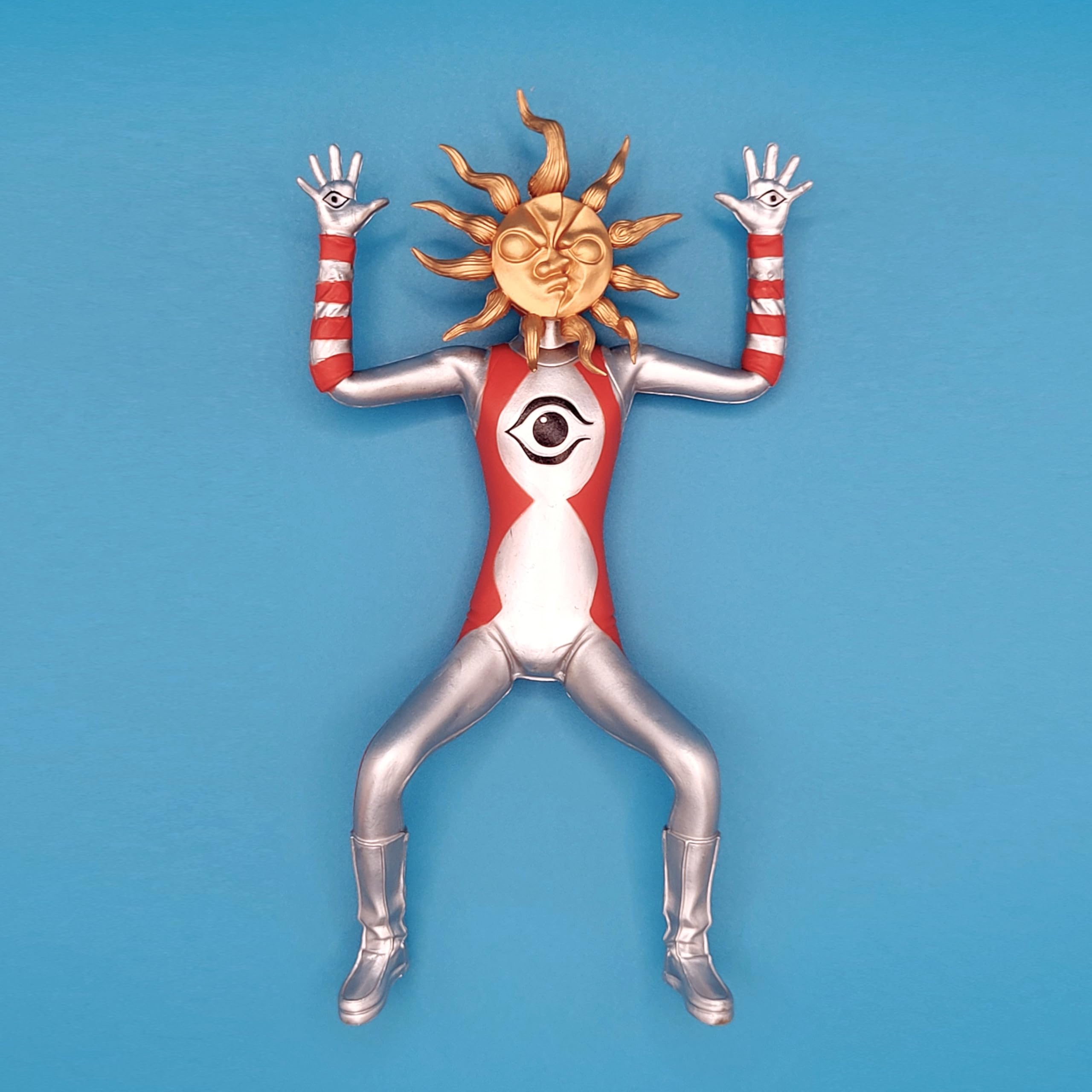 タローマン フィギュア Amazon | ｢タローマン｣ベンダブルアクションフィギュア TAROMAN【正規