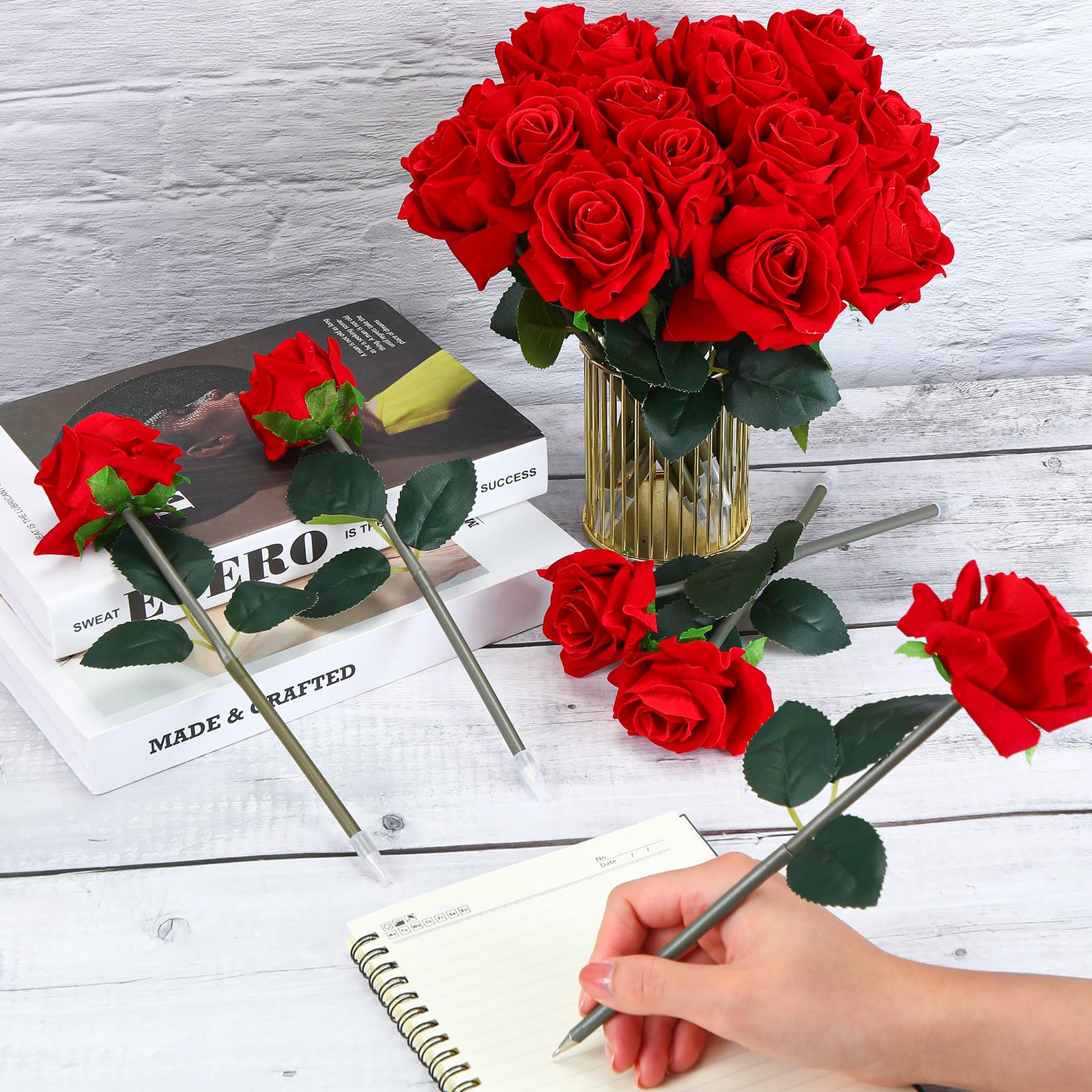 Tigeen Juego De 108 Rosas Artificiales A Granel Y Tallos De Eucalipto Artificiales, Ramo De Flores De Seda, Rosas Artificiales Para El Día De San | Compra Online En Yaxa