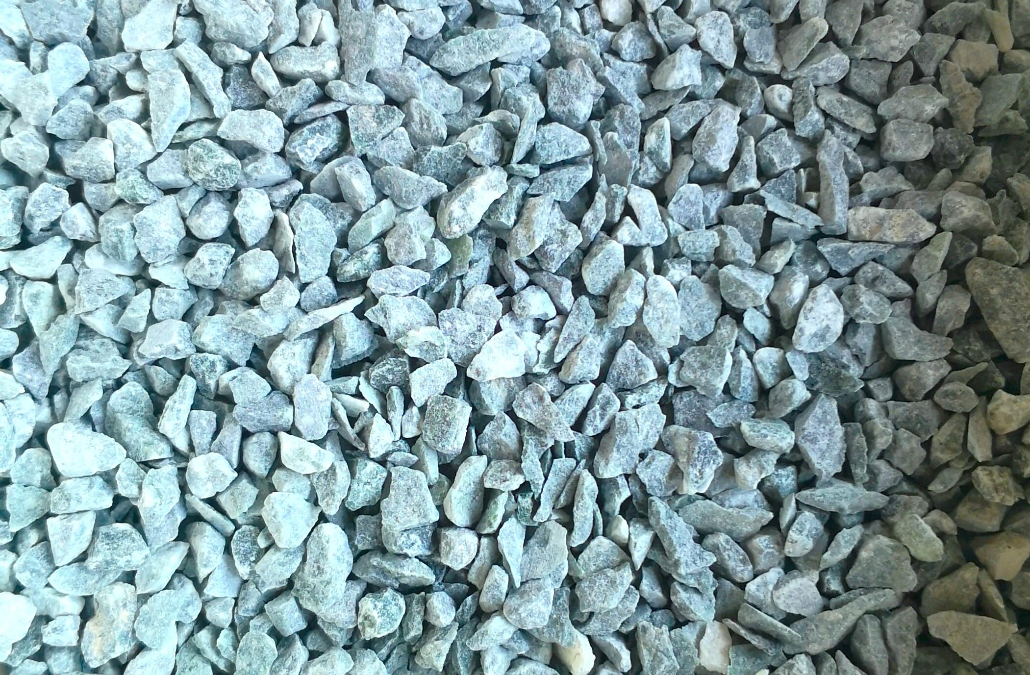 Marble Chips Gravel Stone for Garden Plants Succulents Vase Aquariums Landscape Indoor Outdoor Raw Material for Construction Materials -Plant Decor Terrazzo Floorings (1kg Pistachio Green, 2-5mm)