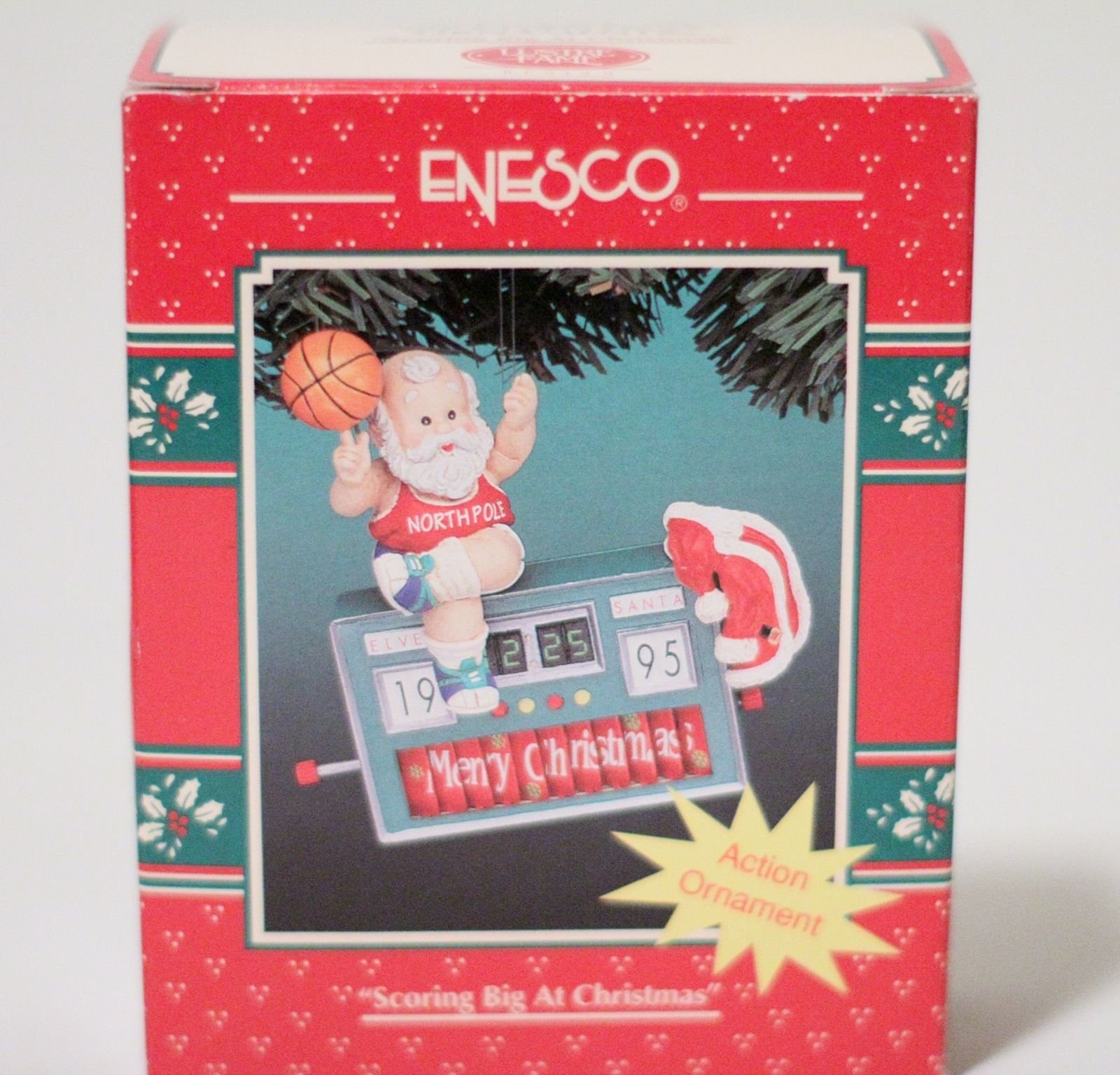 Action Ornament Enesco 1995 Santa Basketball déco de Noël