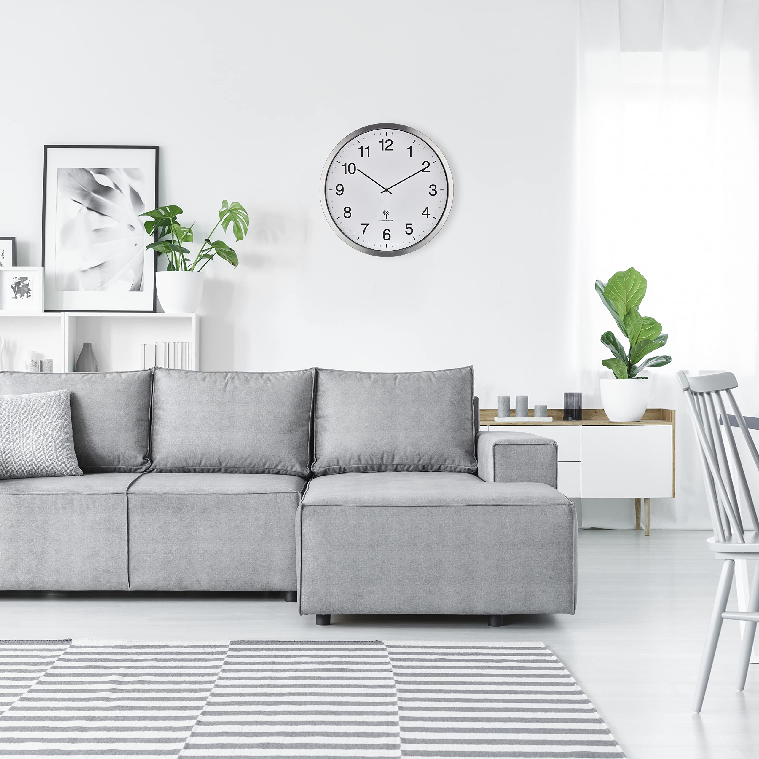 TFA Dostmann Reloj de Pared analógico XXL, 60.3548.02, 50 cm de diámetro, Marco de Metal, Esfera Grande, Color Blanco, 508 x 65 x 508 mm