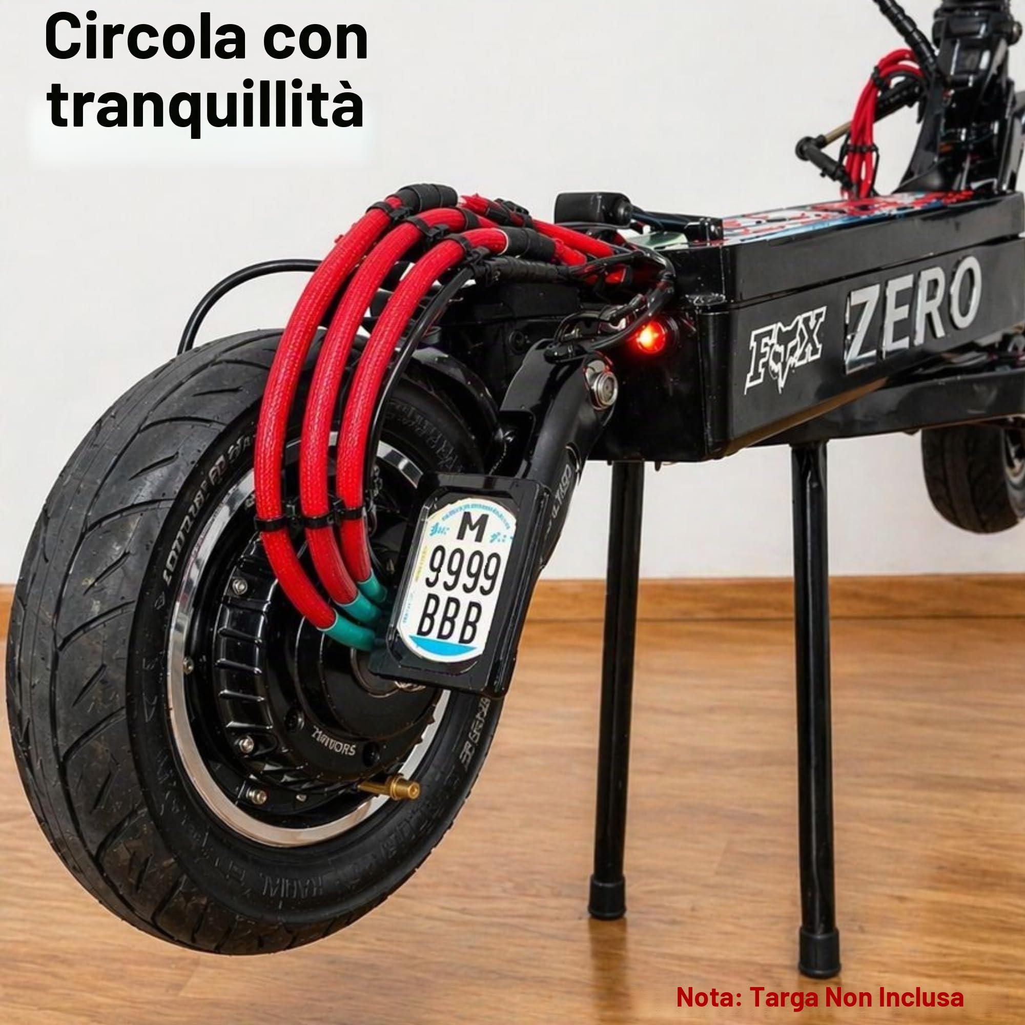 Portatarga Laterale Flessibile per Monopattino Elettrico VMP, Fissaggio a Vite (foro 12mm), Protezione Trasparente Rimovibile, Prodotto in Spagna