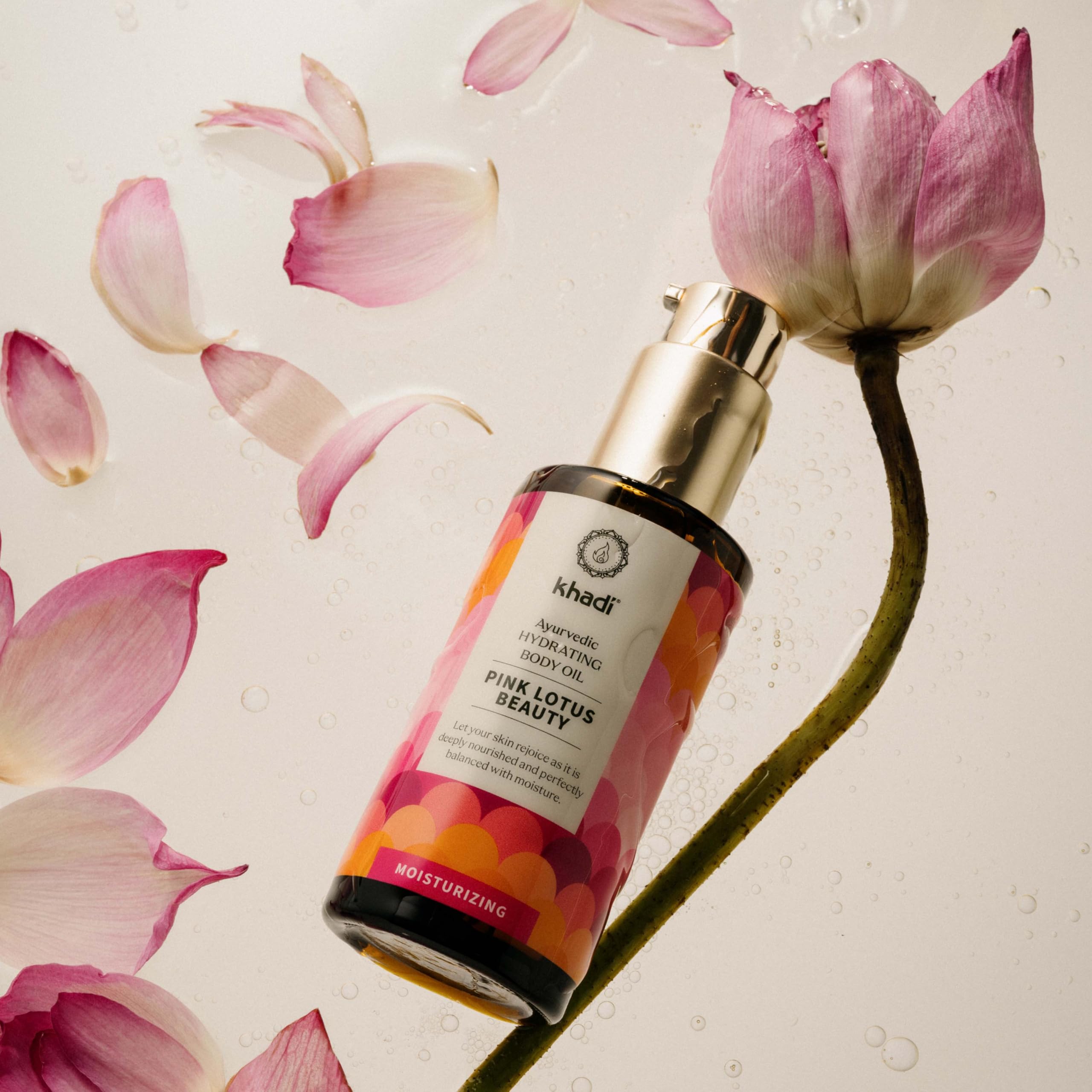 khadi PINK LOTUS BEAUTY Huile de corps Élixir Ayurvédique - Huile sensorielle harmonisante et hydratante - 100% végétale et naturelle - 100 ml