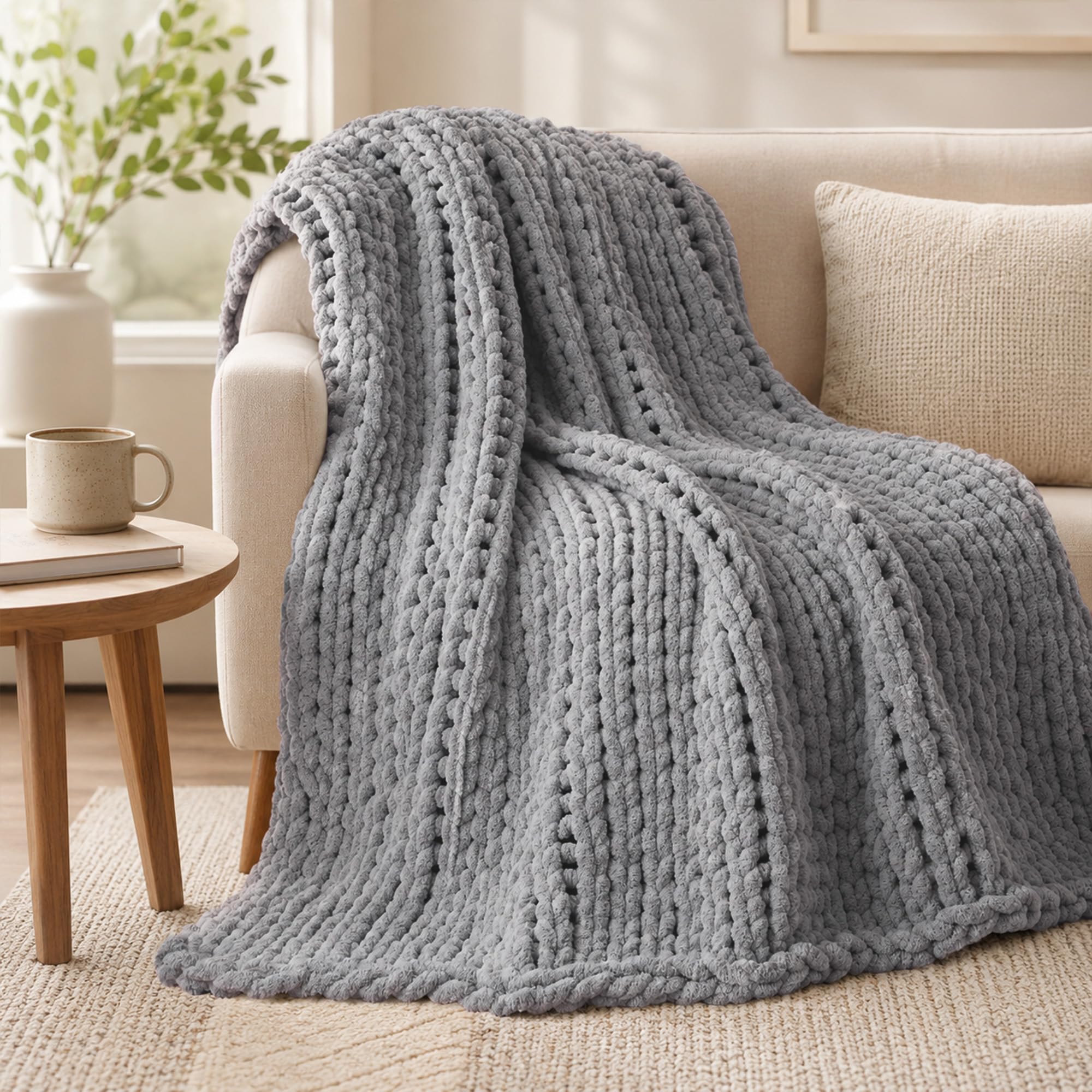 Battilo Chunky Knit Blanket Throw, Soft Thick Chenille Throw Blanket, 125x150cm Handmade Cable Knit Crochet Blanket, Large Rope Knot Throw Blankets for Couch Sofa Bed Home Decor, Light Grey