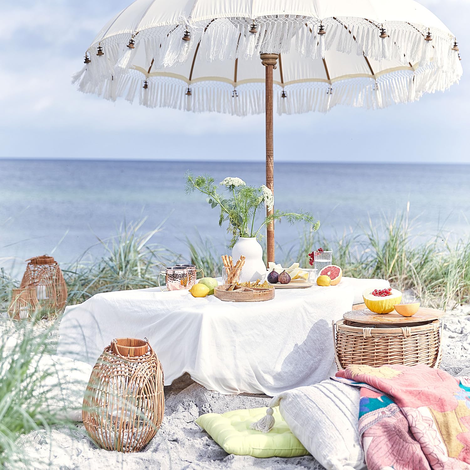 BUTLERS Laterne 29x29x46 cm Rattan - Peaceful Home - | Farbe Braun - Windlicht für Flur & Badezimmer - handgeflochten