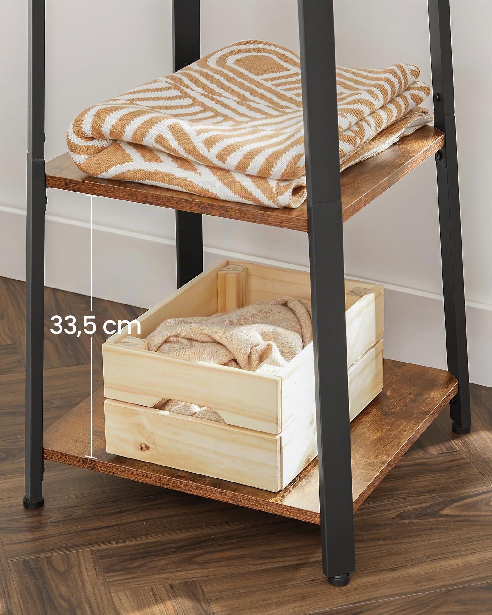 VASAGLE Porte-manteau sur Pieds, Vestiaire Entrée, avec 8 Doubles Crochets, 4 Étagères, Tringles, Cadre en Métal, pour Manteaux, Sacs, pour Entrée, Chambre, Marron Rustique et Noir LCR80X