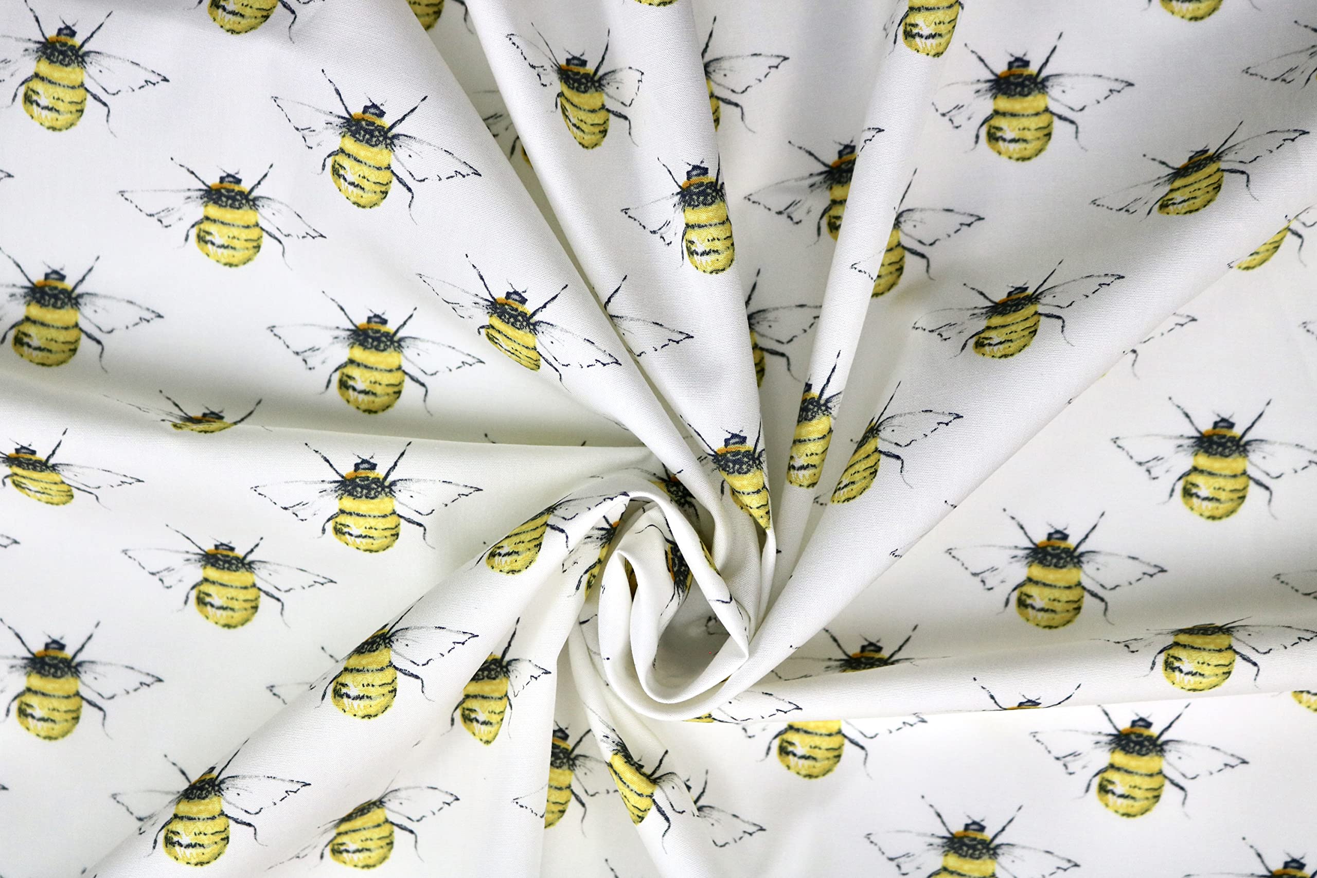 Pyrhan Ltd White Pyrhan Bumble Honey Bee I Love Mcr 100% Pure Cotton Prints – 45 Inches (114 Cm Approx) Wide Fabric Sold By The Metre - Perfect For Sewing Projects And Dress Making. (White)
