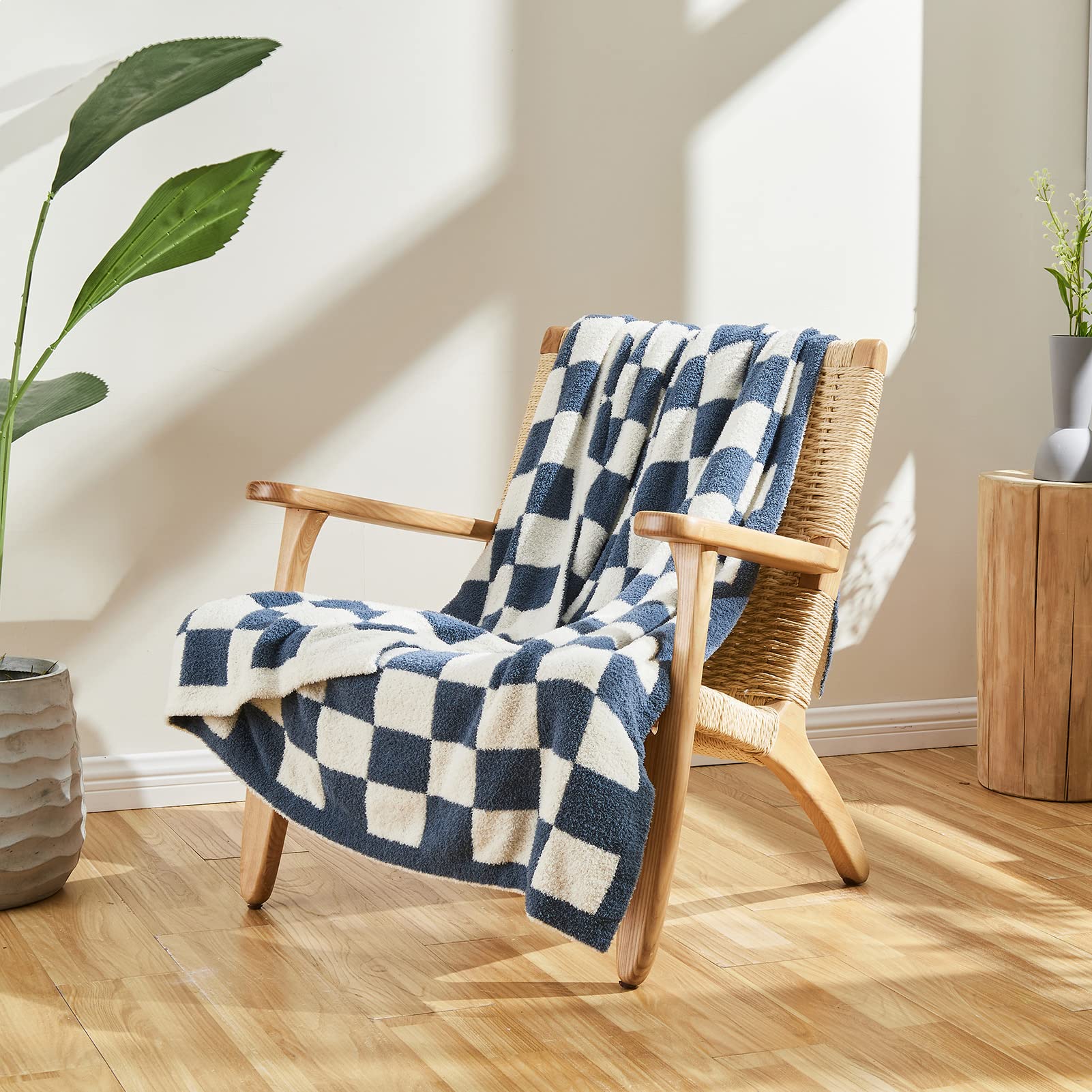 CozeCube Fullfy - Manta de punto reversible de microfibra súper suave, cálida y acogedora, manta de felpa mullida, manta a cuadros azul polvoriento y blanco para sofá, cama, 50 x 60 pulgadas