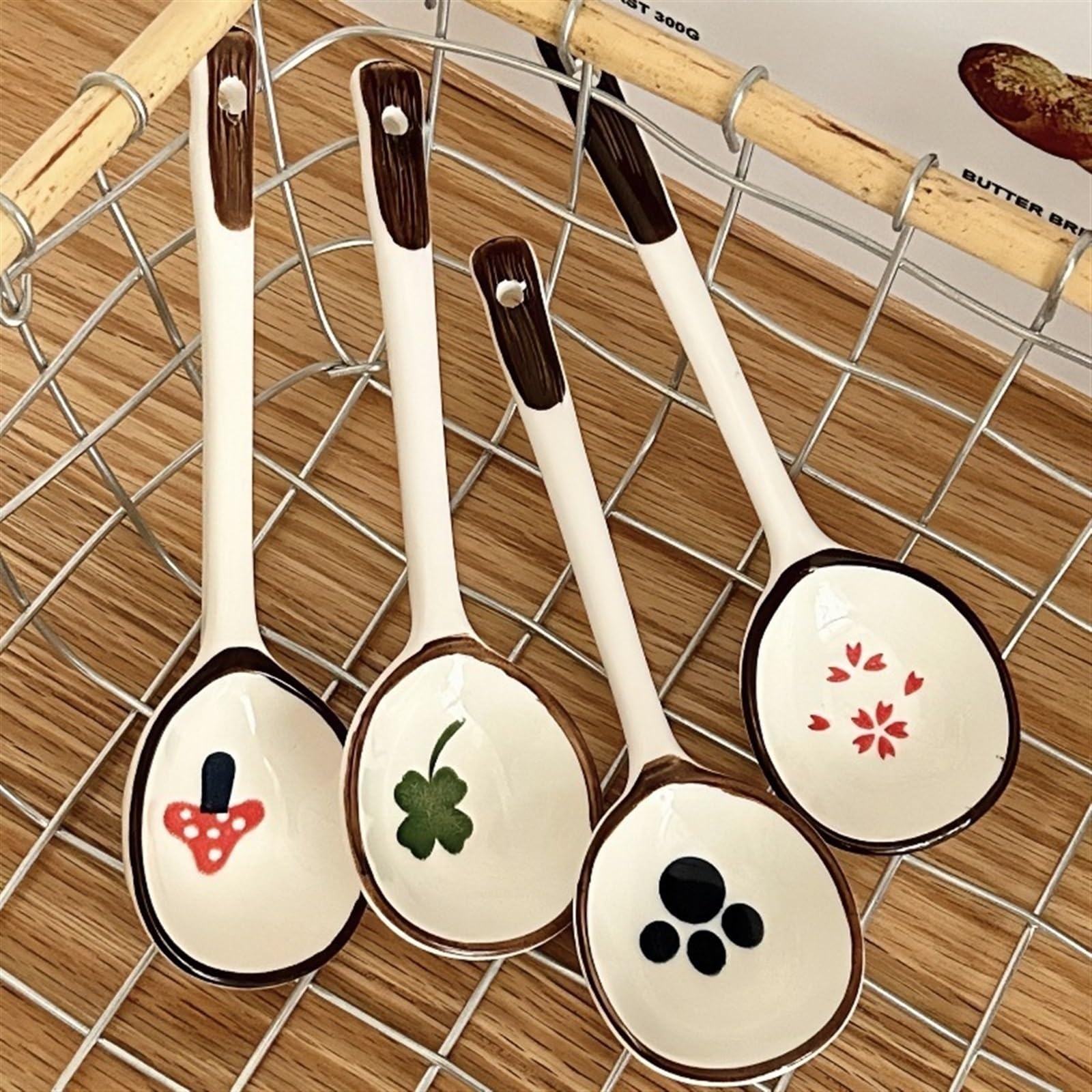 Lot de 4 cuillères à Soupe Rondes en céramique, Style Japonais, en Porcelaine, pour Soupe, Bouillon, céréales, Lait, thé, 17 cm