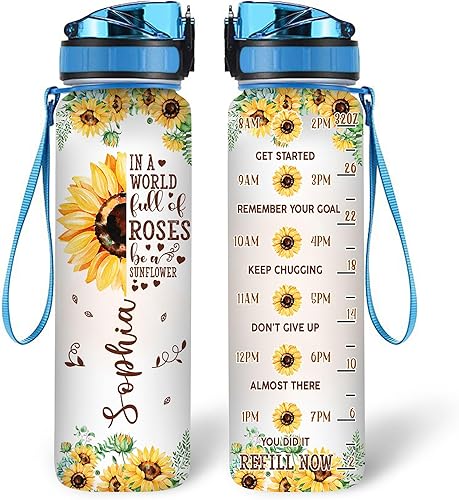 Vista 62 de TheSunCozy - Botella de agua motivacional personalizada de 32 onzas con diseño de girasol de mapache con texto en inglés "You Are My SunSunshine