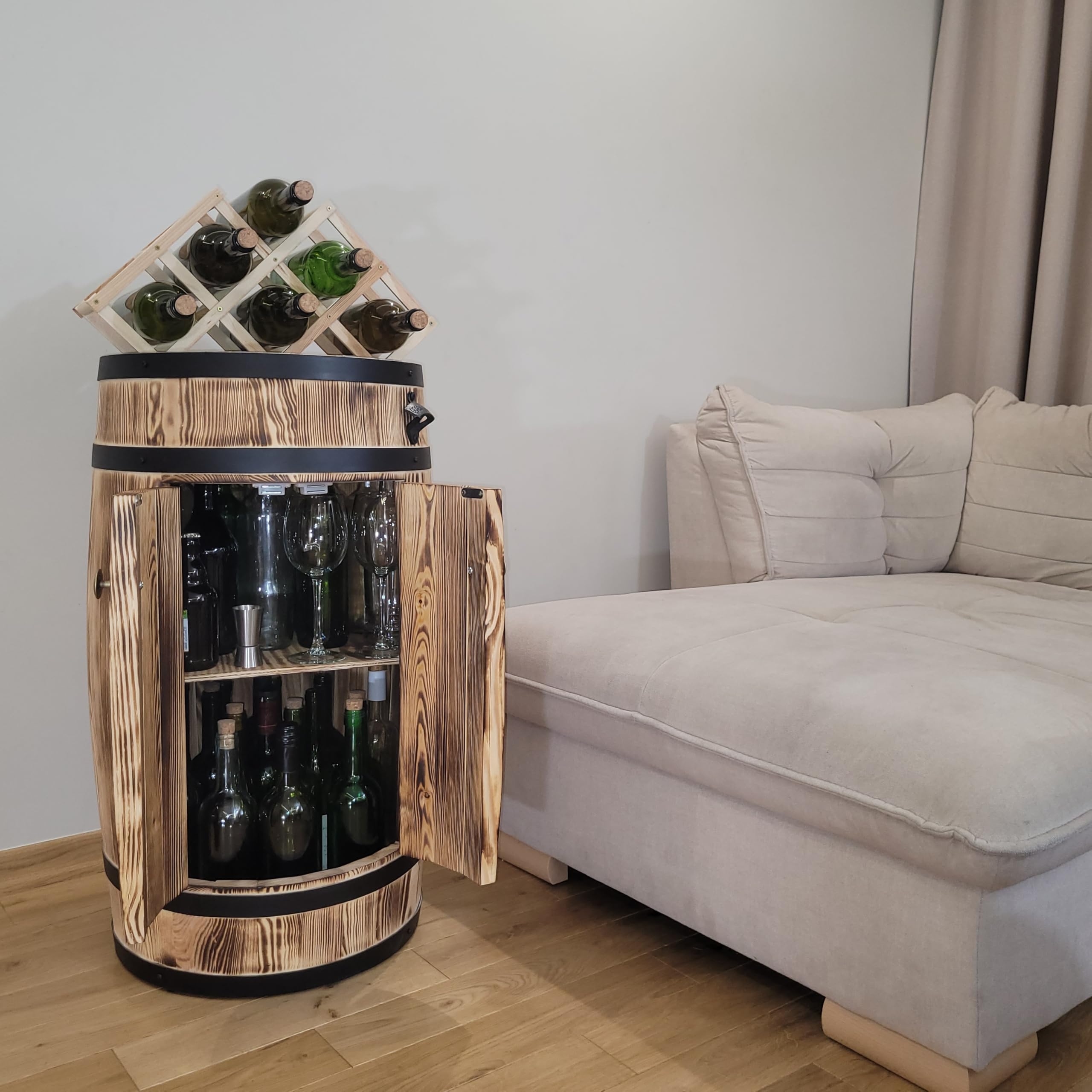 weeco Fassbar für Alkohol mit Doppeltüren – rustikaler Holz-Barschrank mit Regal und Flaschenhalter, geflammter Barschrank 80 cm, braun