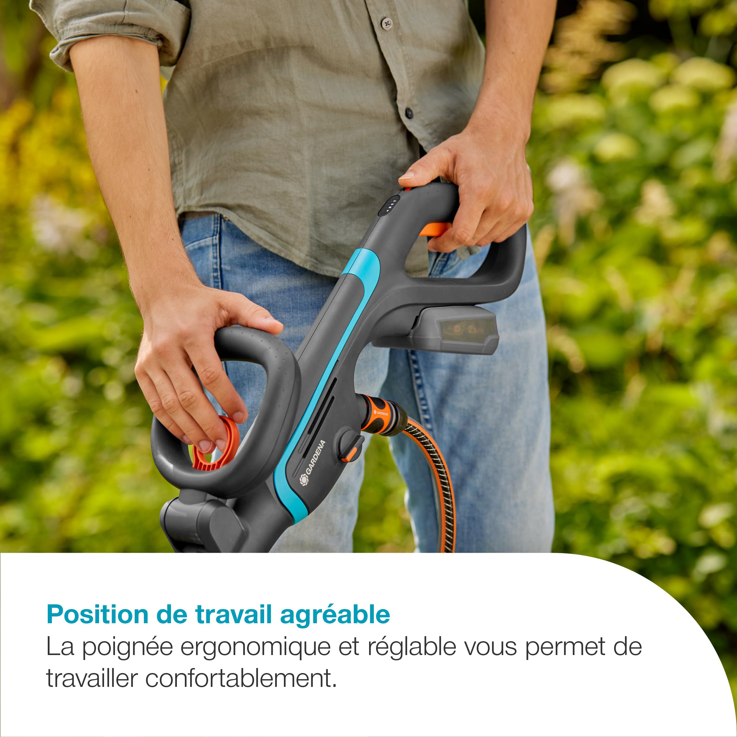 Gardena Nettoyeur de terrasse AquaBrush 18V / P4A - Compact - sans Chargeur ni Batterie: Extérieur, Commande à Un Bouton, Nettoyage Vertical, Ergonomique et réglable, sans Fil (14840-55)