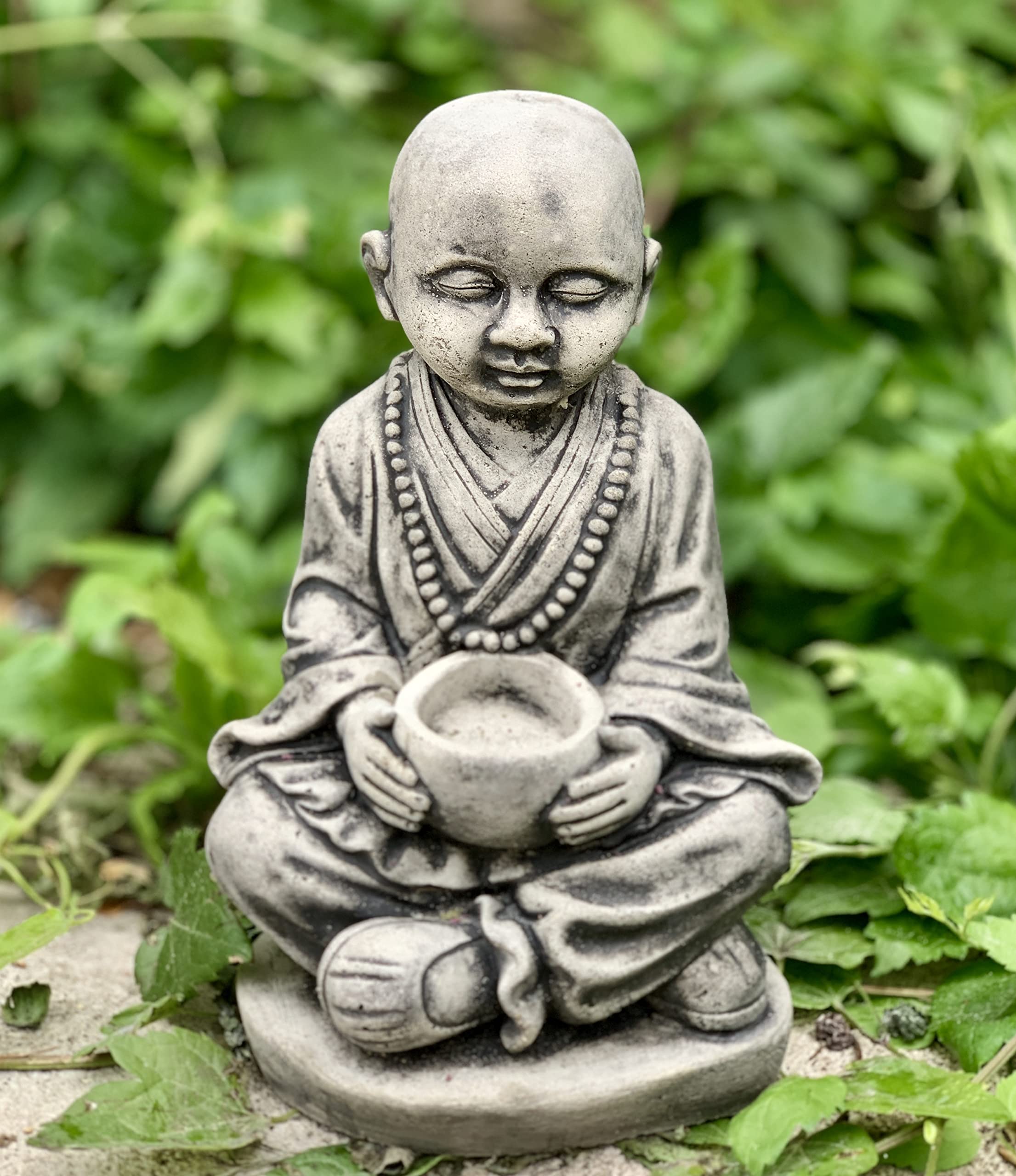Xfzjchap Little Cute Sitting Buddha Figurine Concrete Baby Buddha Statue Decoration Zen Meditating Buddha Little Monk Decor Japanese Outdoor Statue Buddha Stone Figure Garden Statue Outdoor Sculptur