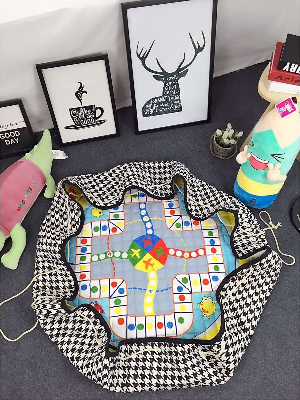 The Tickle Toe Cotton Quilted Reversible Cars Playmat or Activity Mat Cum Storage Bag (Multicolour) 3