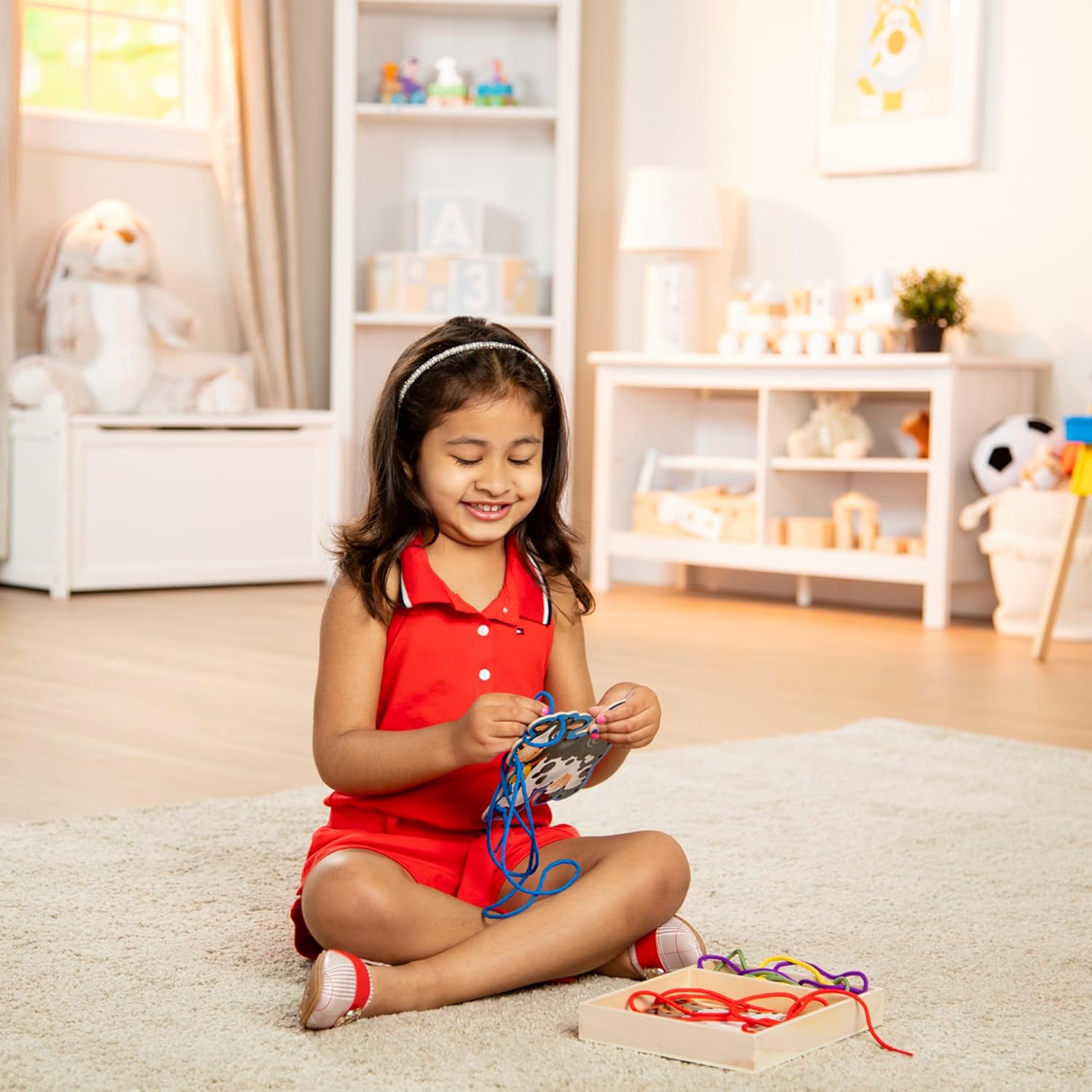 Melissa & Doug Lace and Trace Activity Set: 5 Wooden Panels and 5 Matching Laces - Farm