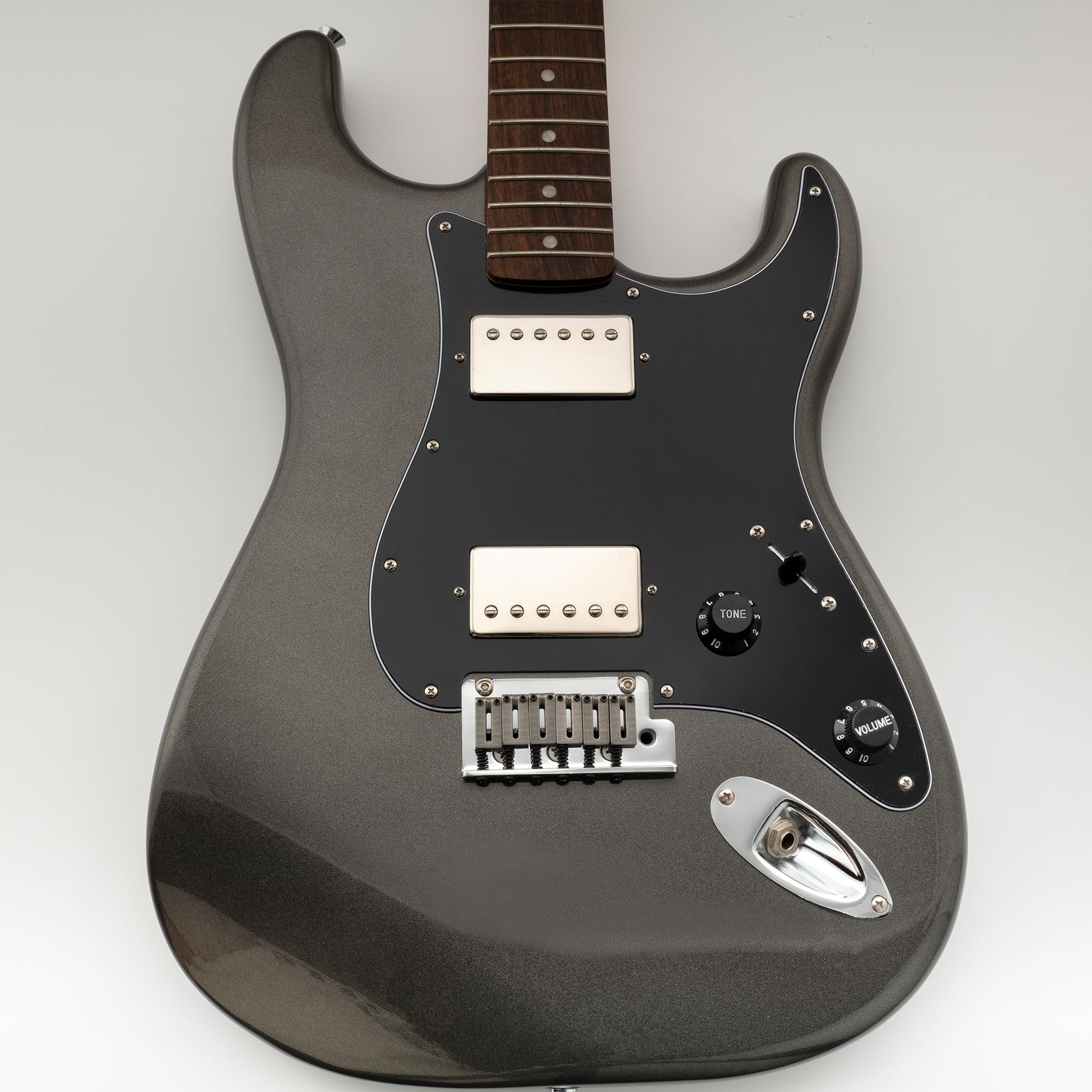 Amazon.co.jp: Musiclily Pro 11穴 STストラトピックガードHH