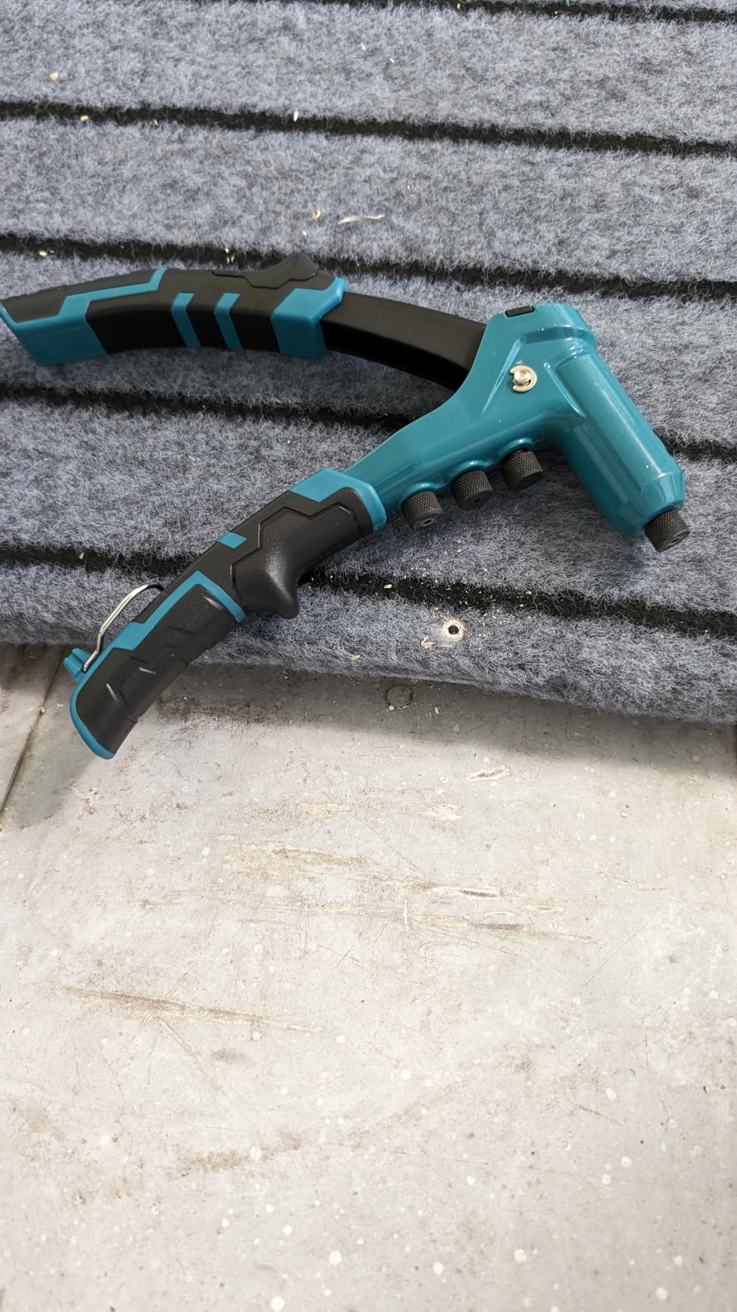 Libraton One-Handed Rivet Gun, Pop Rivet Gun Set, Professional Hand Riveter Manual Riveting Tool With 200 Rivets For Metal Includes 4 Drill Bits 4~p107215597