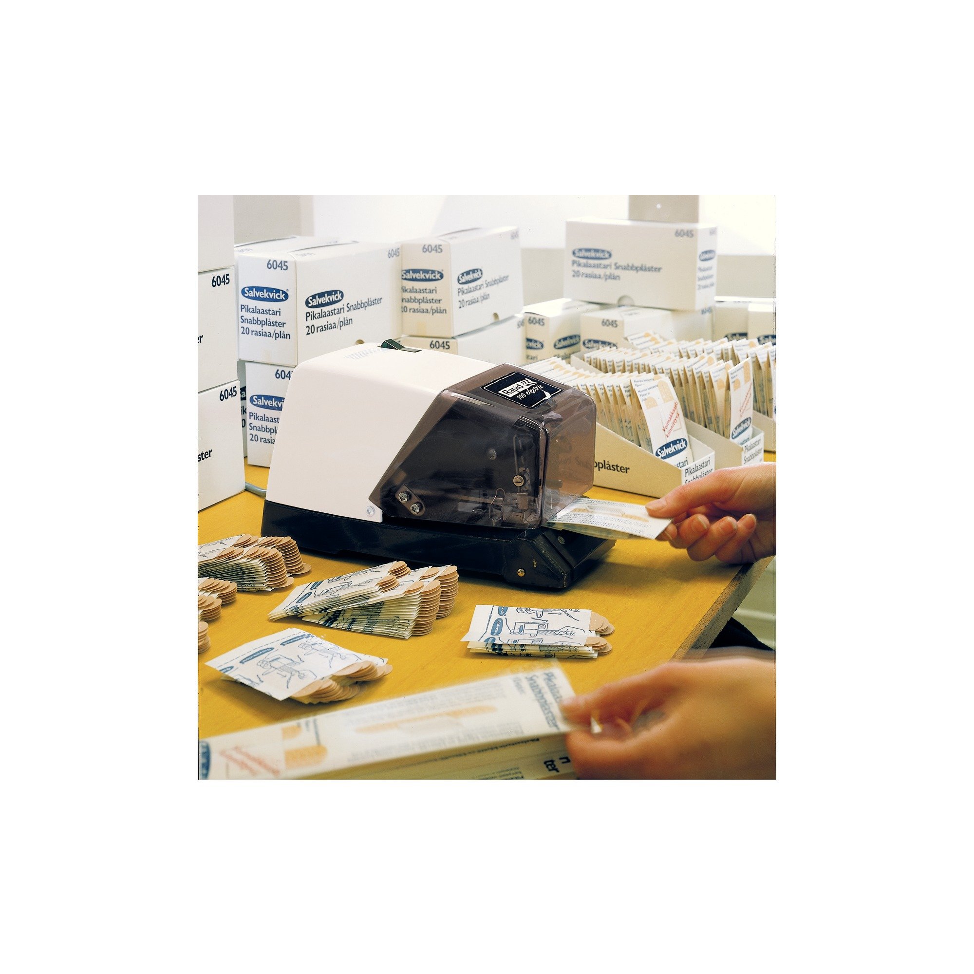 Rapid Elektroheftgerät, 50 Blatt, Metall mit Kunststoffgehäuse, Heftklammertyp 44, Elektronik, 100E, Weiß/Schwarz, 10801931