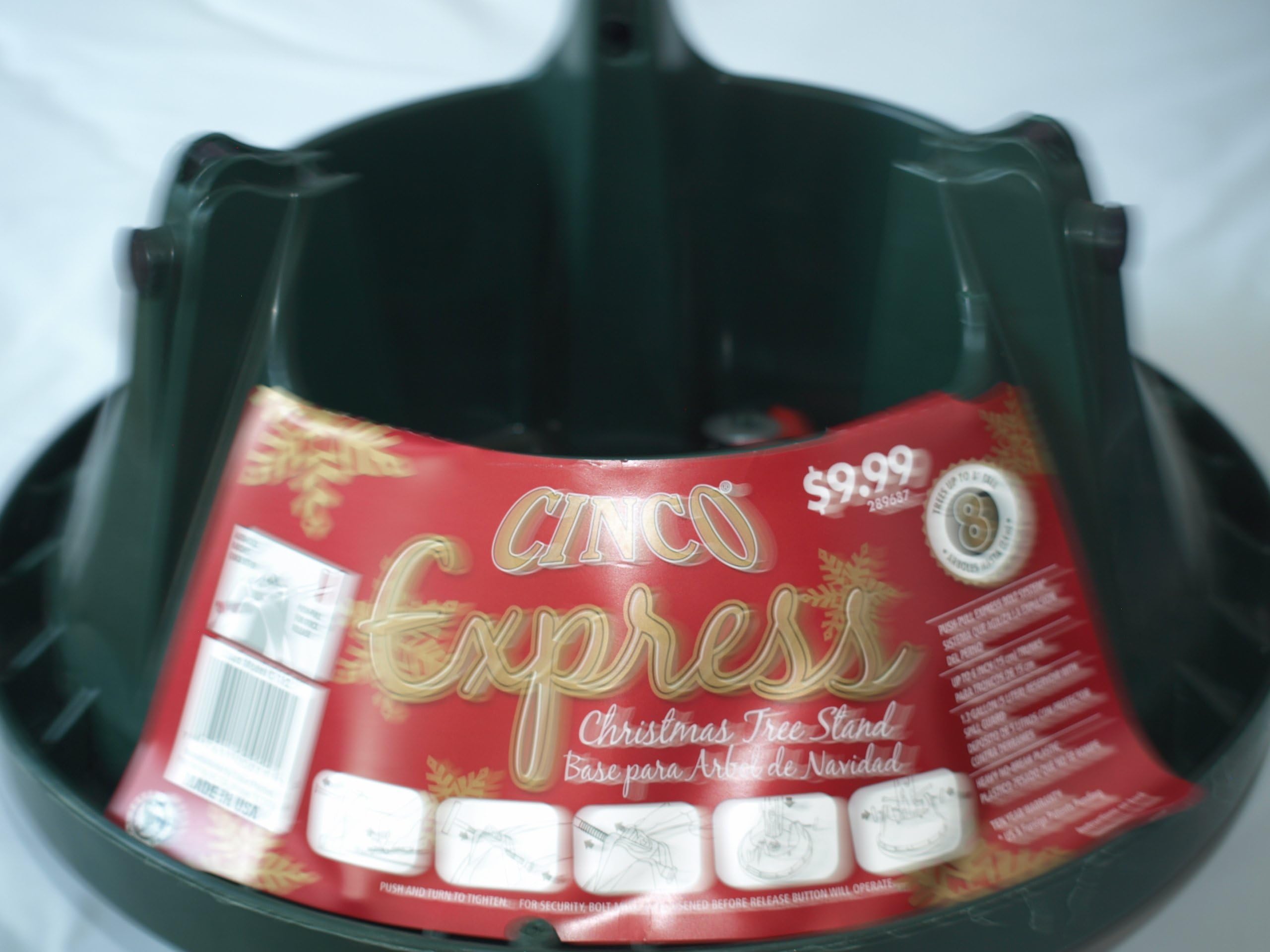 CINCO EXPRESS C152E 8' Christmas tree stand Home & Kitchen