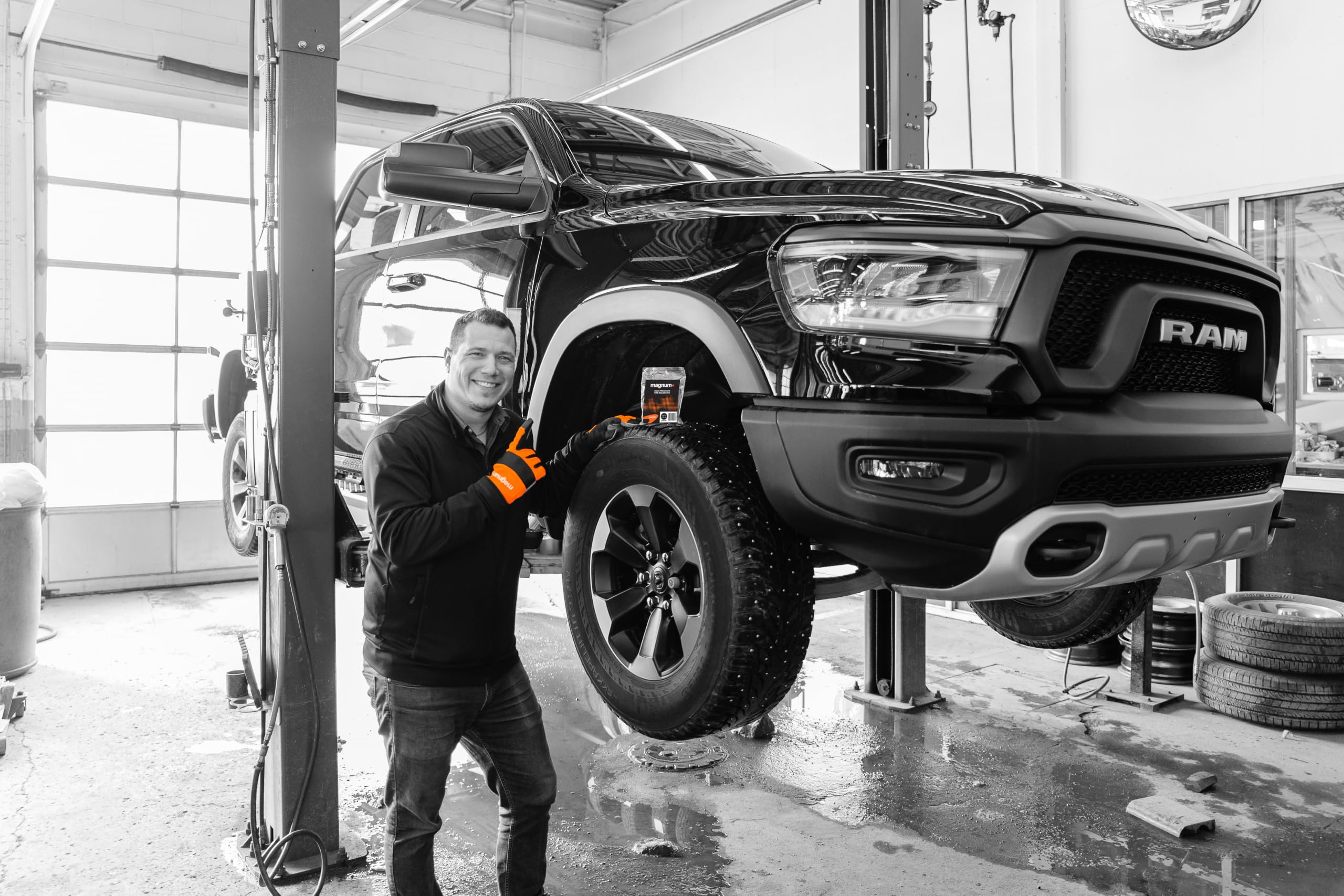 magnum+ Perline per bilanciamento pneumatici, in vetro temperato compatibile con TPMS, 4 sacchetti (370 g ciascuno)