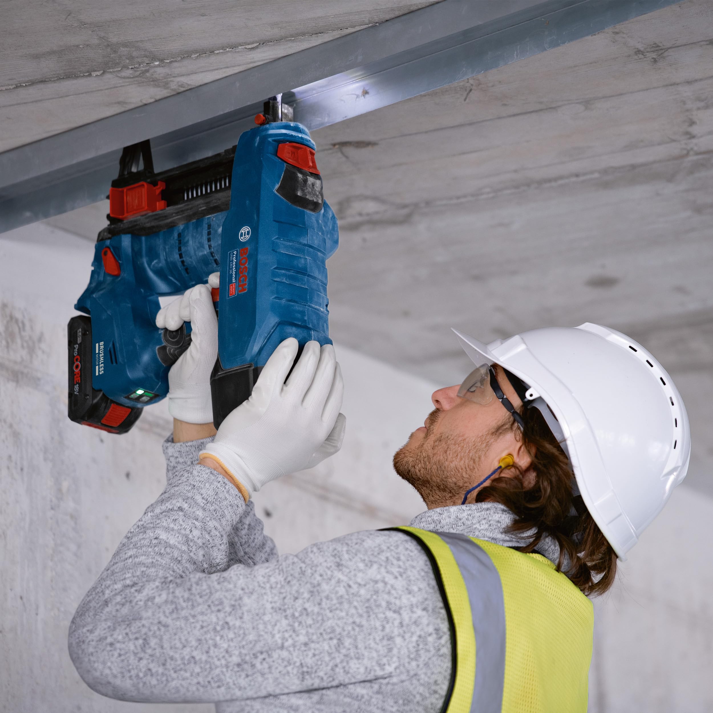 Bosch Professional 18V System Chiodatrice calcestruzzo a batteria BITURBO GNB 18V-38 (Ø chiodi 2,7–3,0mm, lung.max. chiodi 38mm, 1 perno di estraz., 1 gancio di fiss., XL-BOXX, senza batt./caricab.)