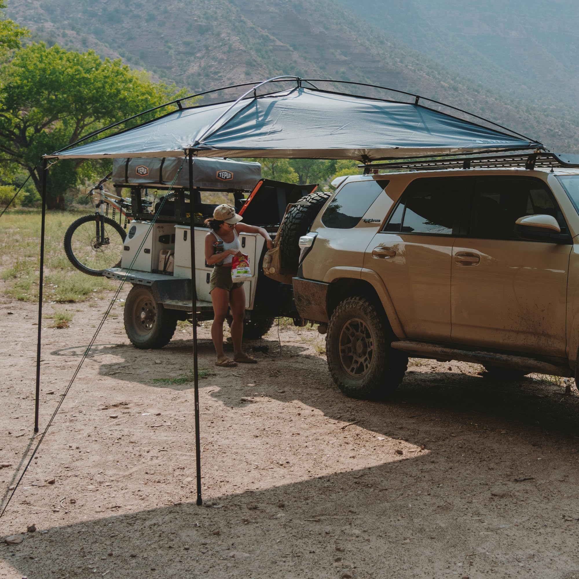 MoonShade Portable Vehicle Awning, Large 9' x 7' Shade Coverage, Lightweight Durable Car Canopy Suitable for Trucks SUVs Vans Campers and More (Shadow Blue)