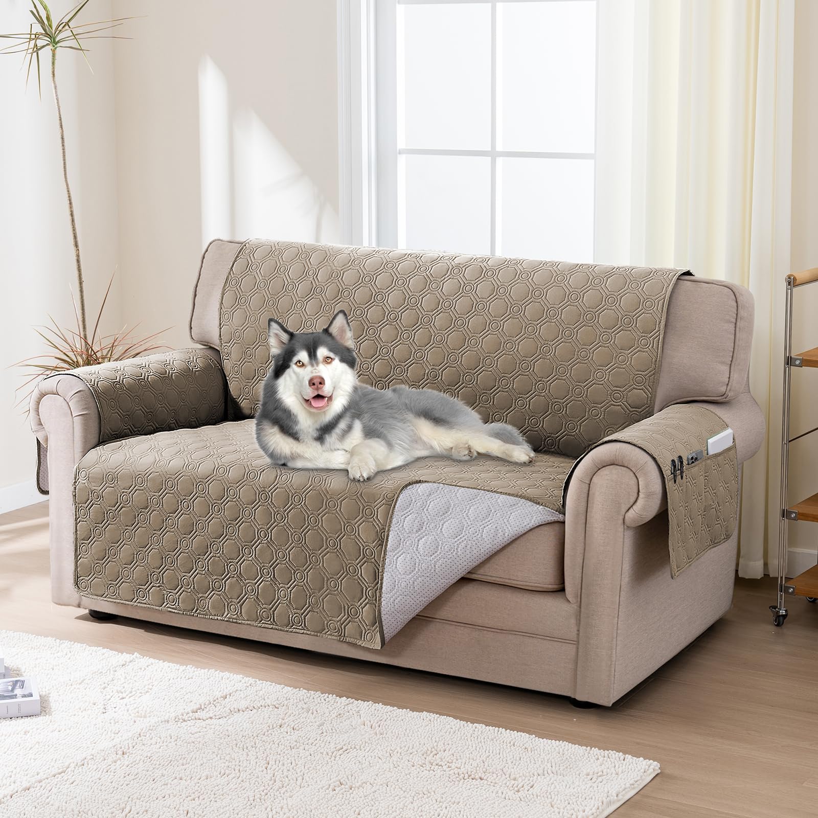 BellaHills Copridivano Grande 2 Posti Con Braccioli, 100% Impermeabile Copri Divano Antigraffio Gatto, Copripoltrona Antimacchia Lavabile Antiscivolo Con Tasche Laterali, Seduta 140cm, Taupe