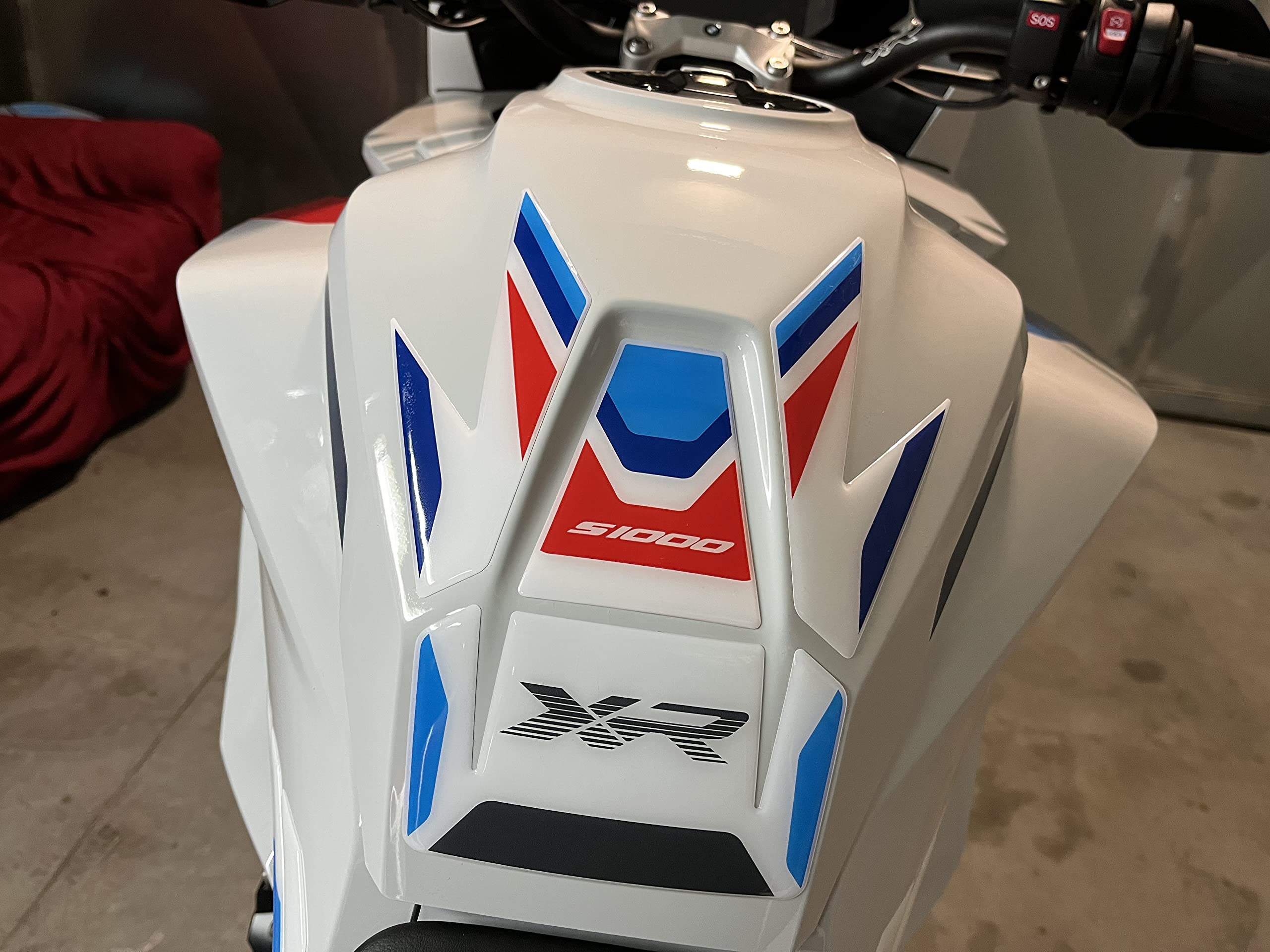 PARASERBATOIO RESINA 3D COMPATIBILE CON BMW S 1000 XR 2021-2022 GP-755 (MOTORSPORT)