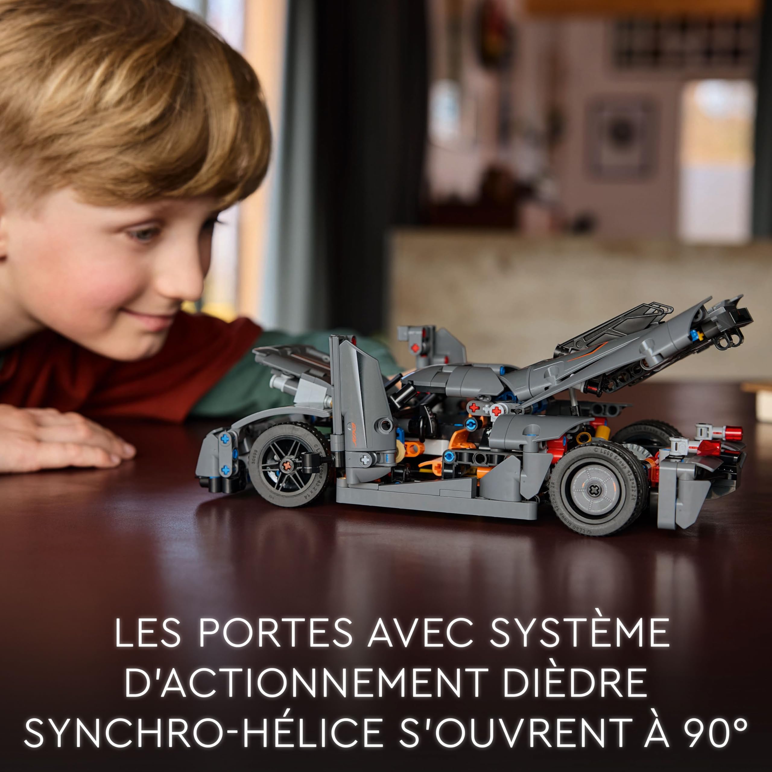 LEGO Technic Hypercar Koenigsegg Jesko Absolut Grise - Set de Construction - Véhicule pour Enfants - Maquette à Construire - Cadeau pour Les Passionnés de Sport Automobile 42173