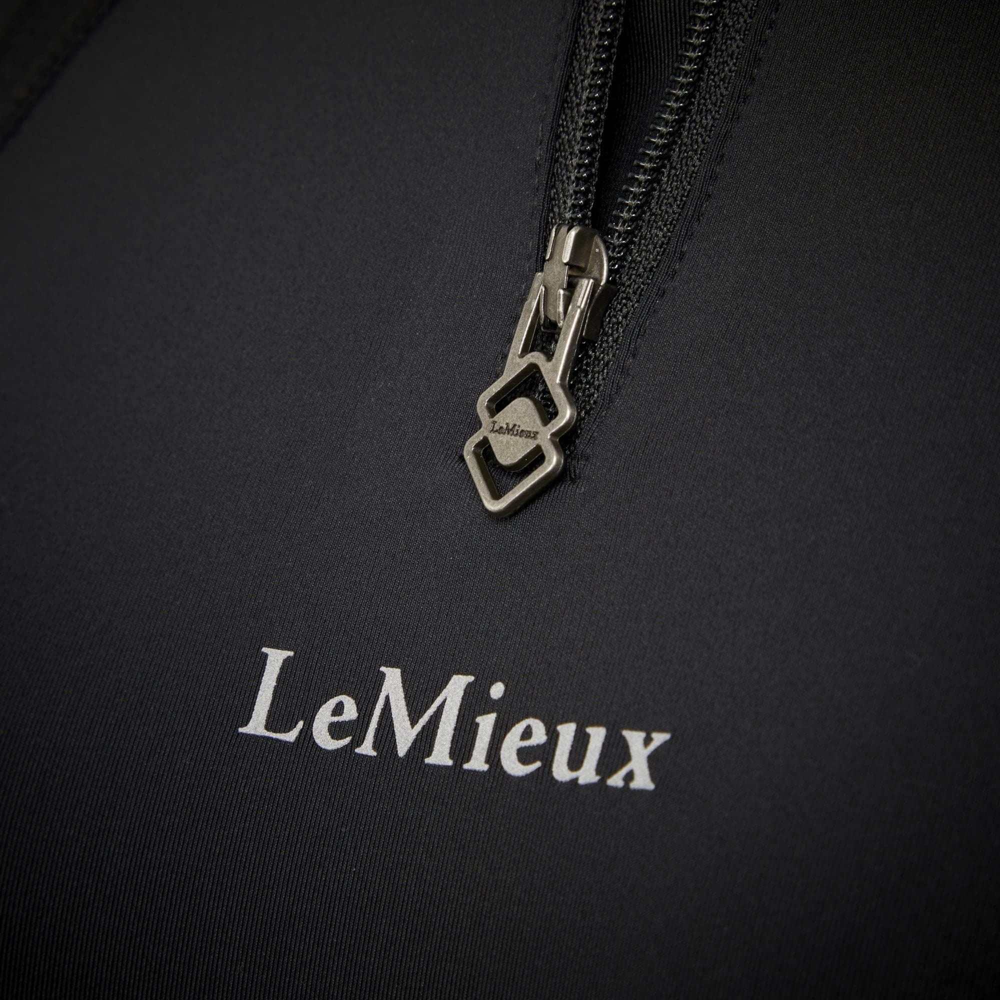 LeMieux Mia Mesh - Capa base de manga larga – Corte ajustado – Tejido transpirable que absorbe el sudor – Protección UV 50+