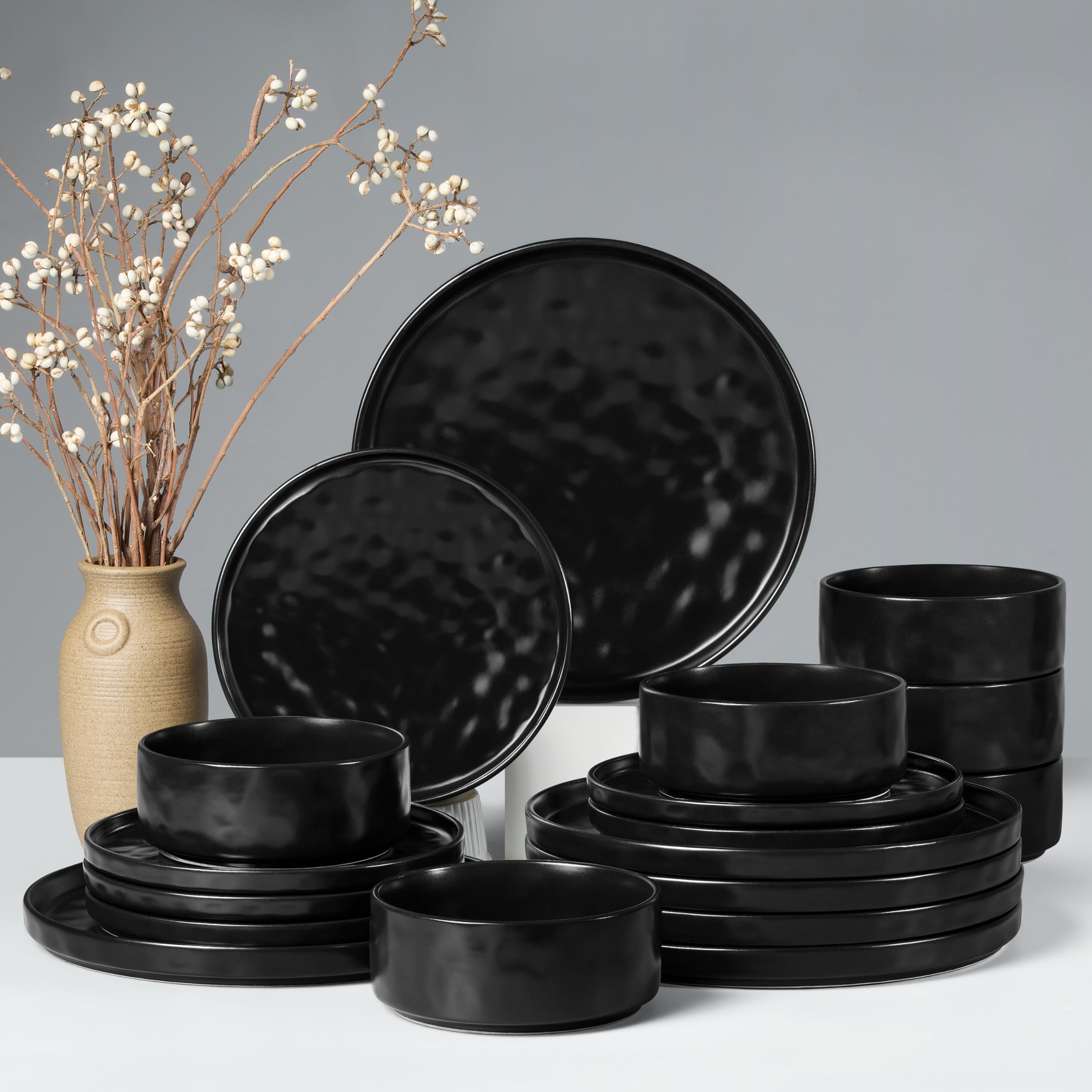 haware dinnerware sets, 18-piece plates and bowls set, stoneware dish set for 6, ceramic dinnerware for home restaurant, chip and scratch resistant, microwave and dishwasher safe, matte black