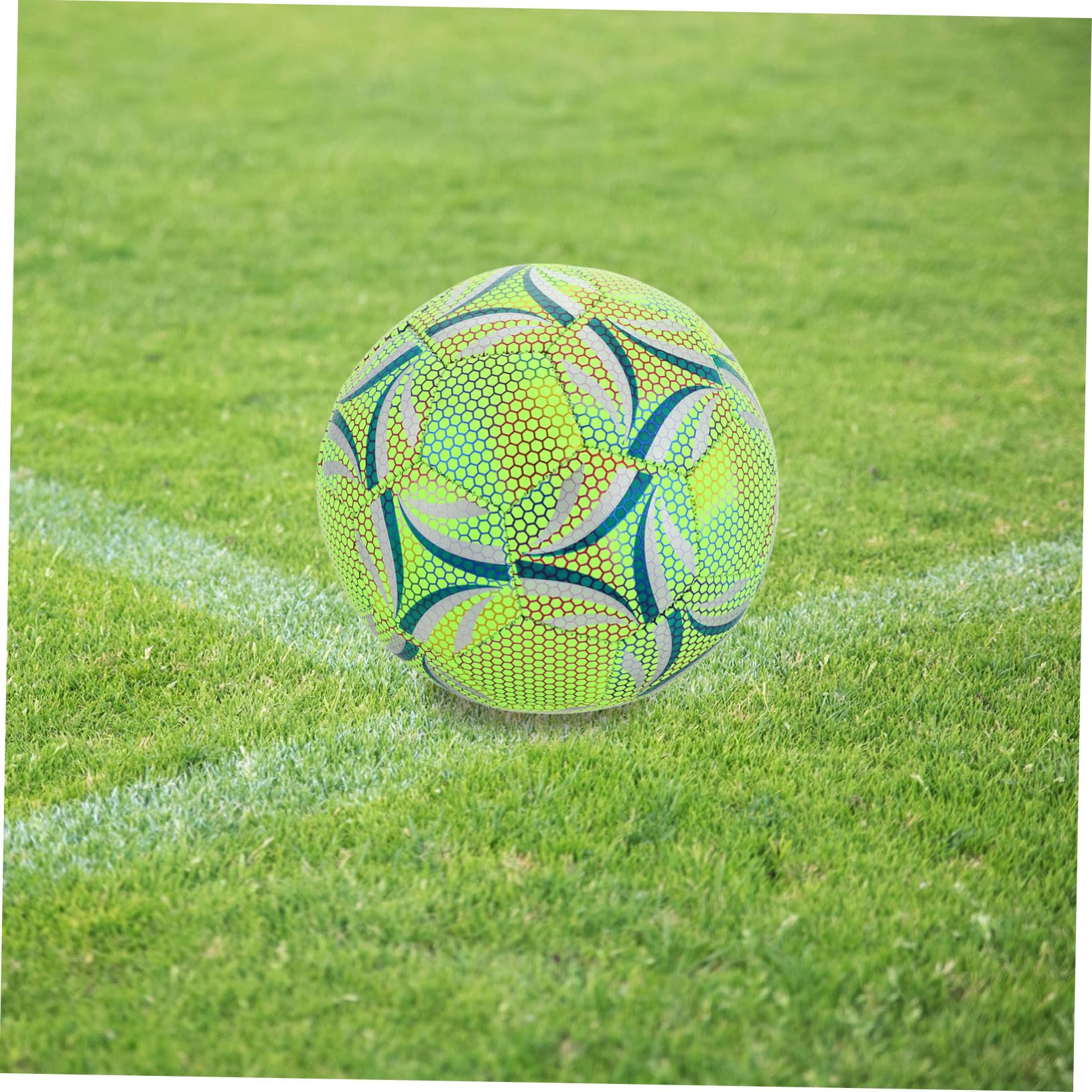 ibasenice Pallone da Calcio Luminescente al Buio Attrezzatura da Allenamento Resistente per Calcio Sport e Festa