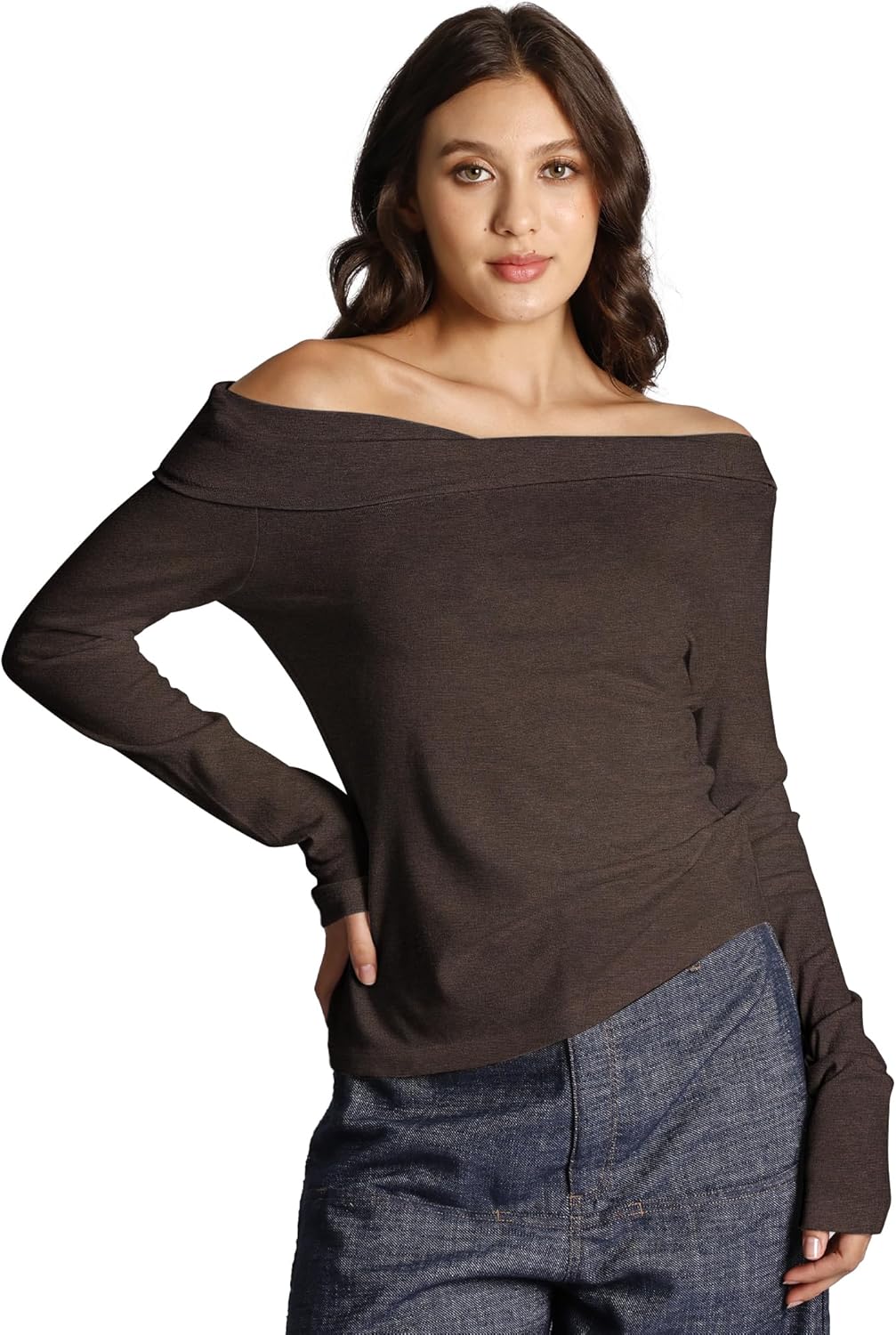 Women's Off The Shoulder Tops Long Sleeve T Shirt for Women Y2K Slim Fit Going Out Crop Top for Fall Winter - Image 2