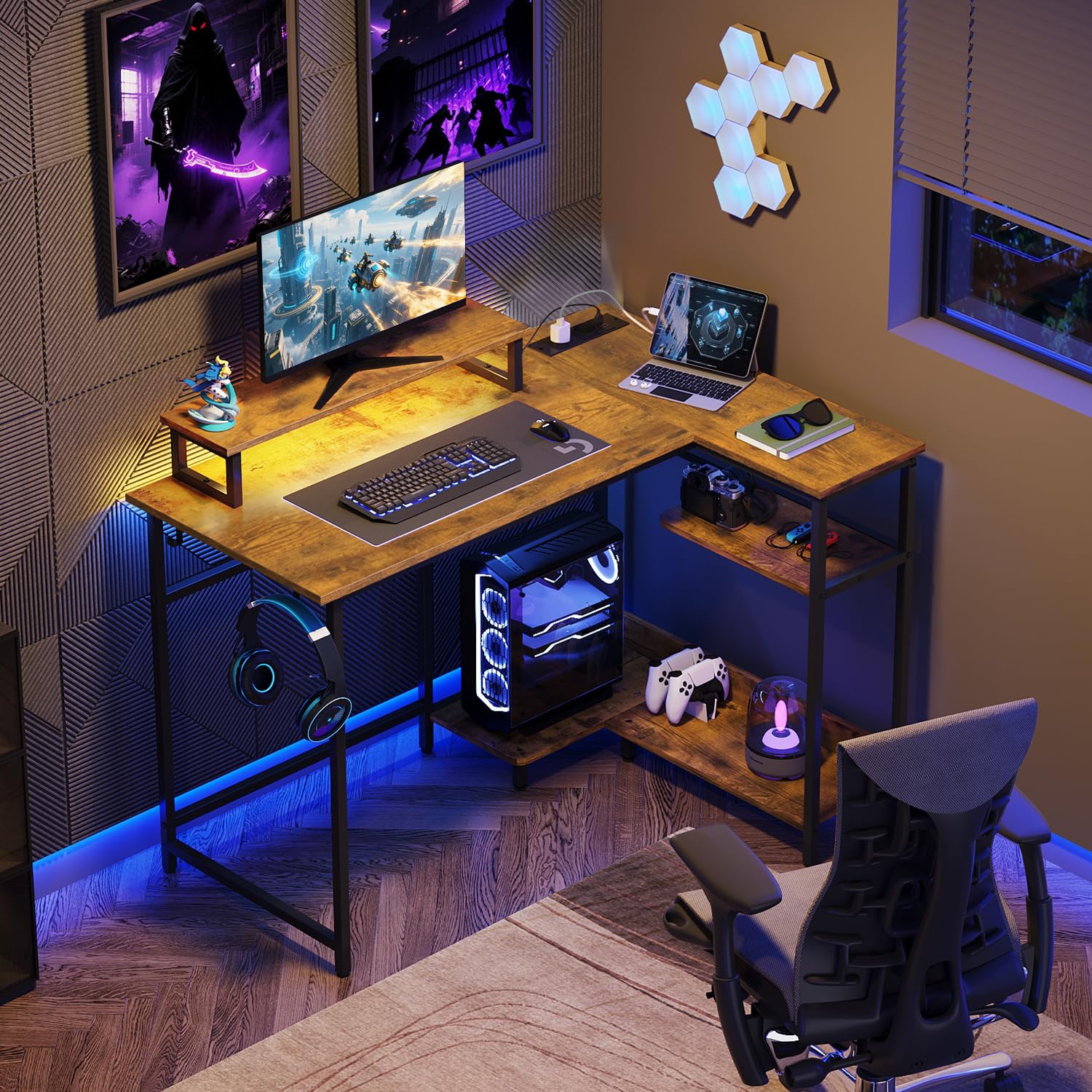 DEVAISE Scrivania Gaming Angolare 110x80cm, Scrivanie a L Salvaspazio con LED RGB, Scrivania da Ufficio con Corrente e USB, Supporto Monitor Ergonomico e Mensole per Camera e Studio, Rustic Brown