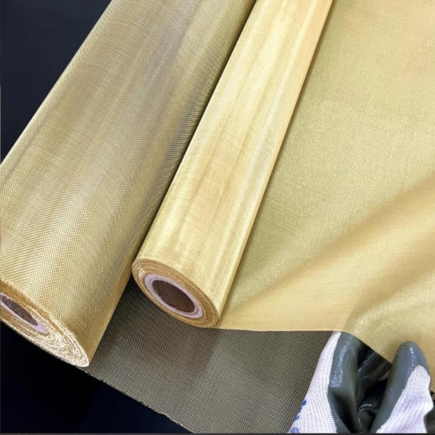 Toile filtrante en cuivre et écran de protection contre les ondes