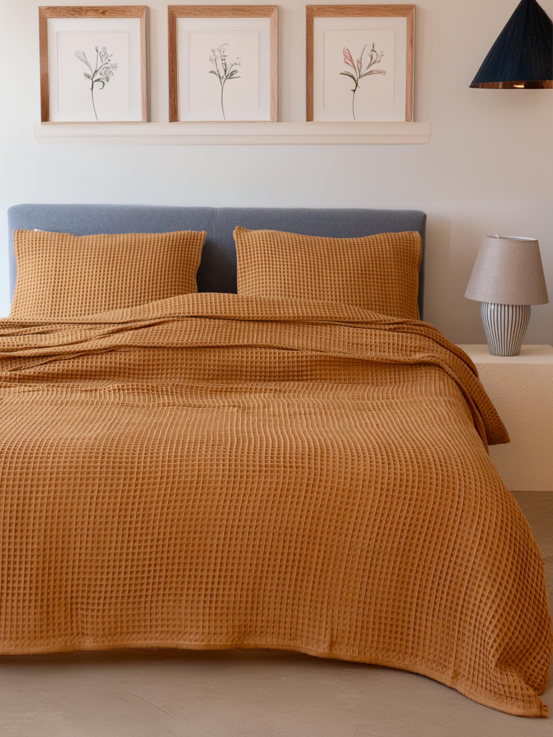 小物 Sillage BOA QUILT HAND WARMER CAMEL Amazon.com: Viva Maison 100% Turkish Cotton Waffle Blanket King