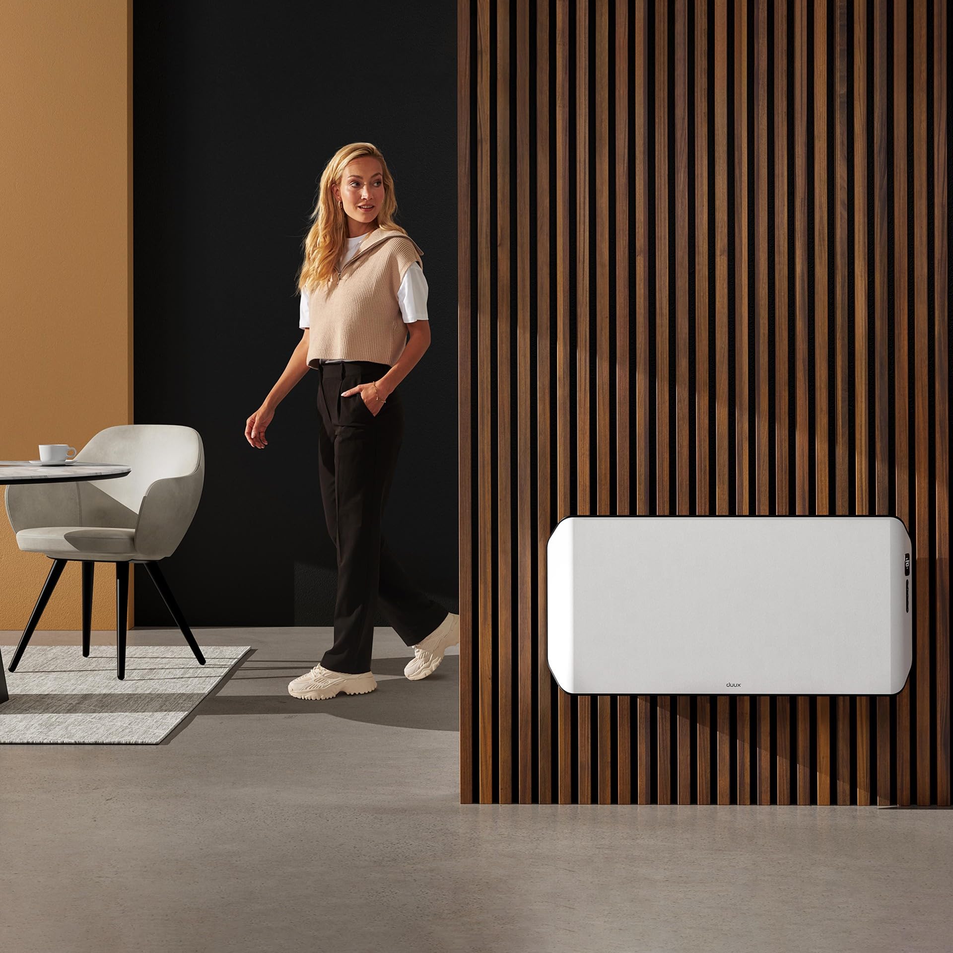 Duux Edge Smart - Riscaldamento elettrico a risparmio energetico, 1000 W, termoconvettore elettrico, termosifone da bagno, termoventilatore con termostato, riscaldatori elettrici per ambienti fino a