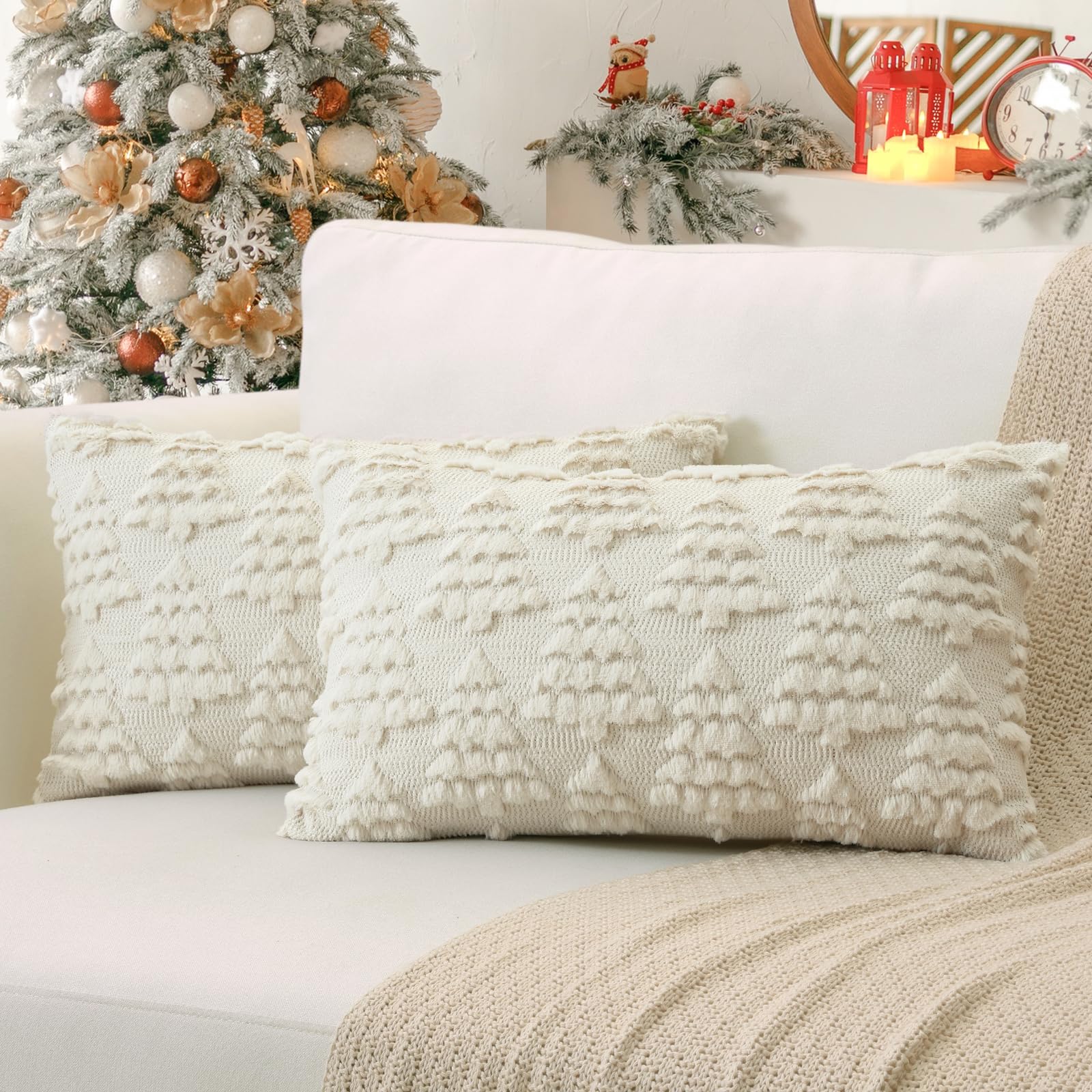 Sungeek Set of 2 Christmas Cushion Covers 40x60 cm, Soft Plush Faux Fur Christmas Tree Winter Holiday Xmas Decorative Lumbar Throw Pillow Cover Cases for Sofa Couch Bed Living Room, Beige โ image 1