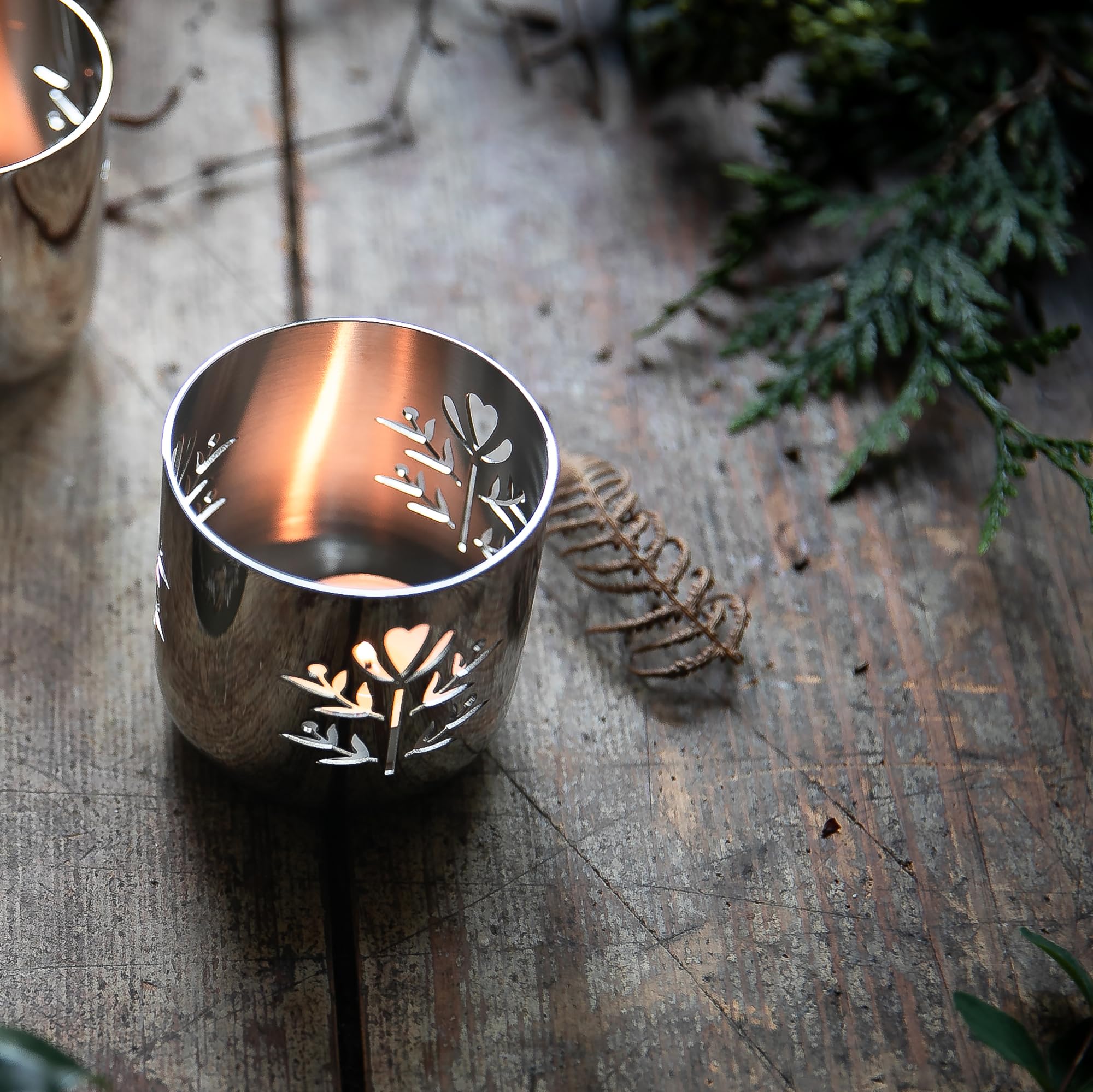 Robert Welch Meadow Posy Tealight Holder. Made from Stainless Steel - Image 2