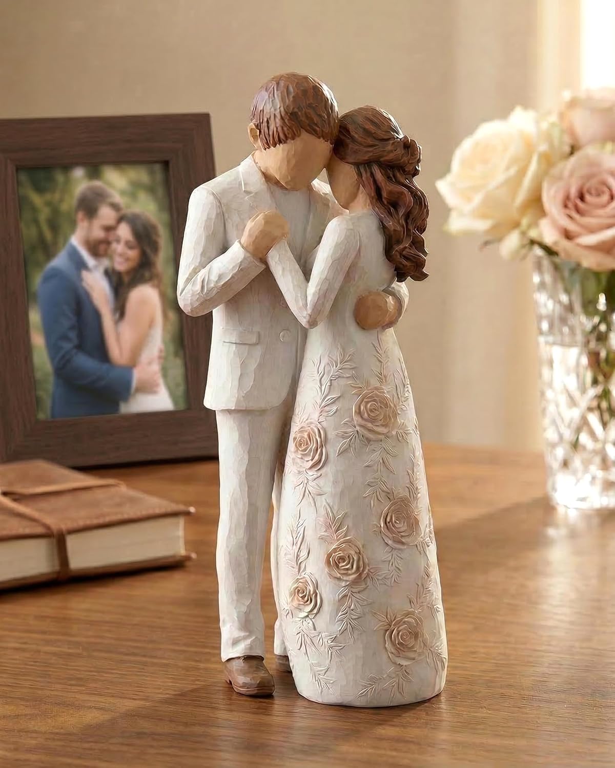 Romantic Couple Figurine Resin Lover Statue, Wedding or Engagement Gifts for Couples, Idea, Romantic Home Decor Sculpture for Wife Girlfriend (Couple Resin Figurines)