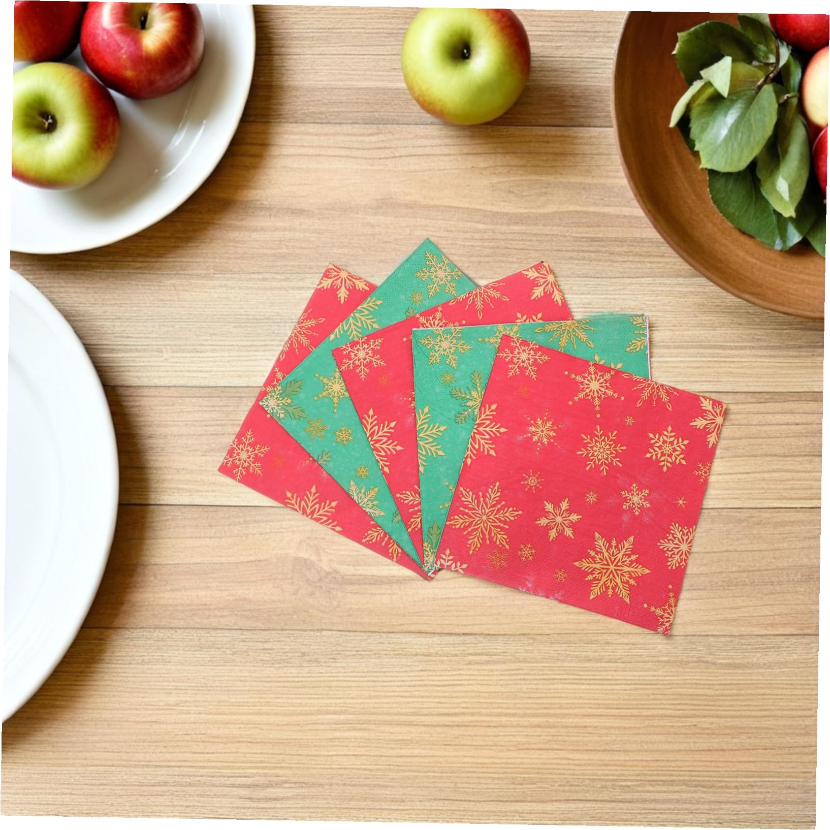 PLAFOPE 100 Piezas Unidades Servilletas Desechables de Papel con de Rojas y Verdes para Navidad Servilletas para Mesa de Fiesta y Cena Navideña para Decoración Temática Invernal
