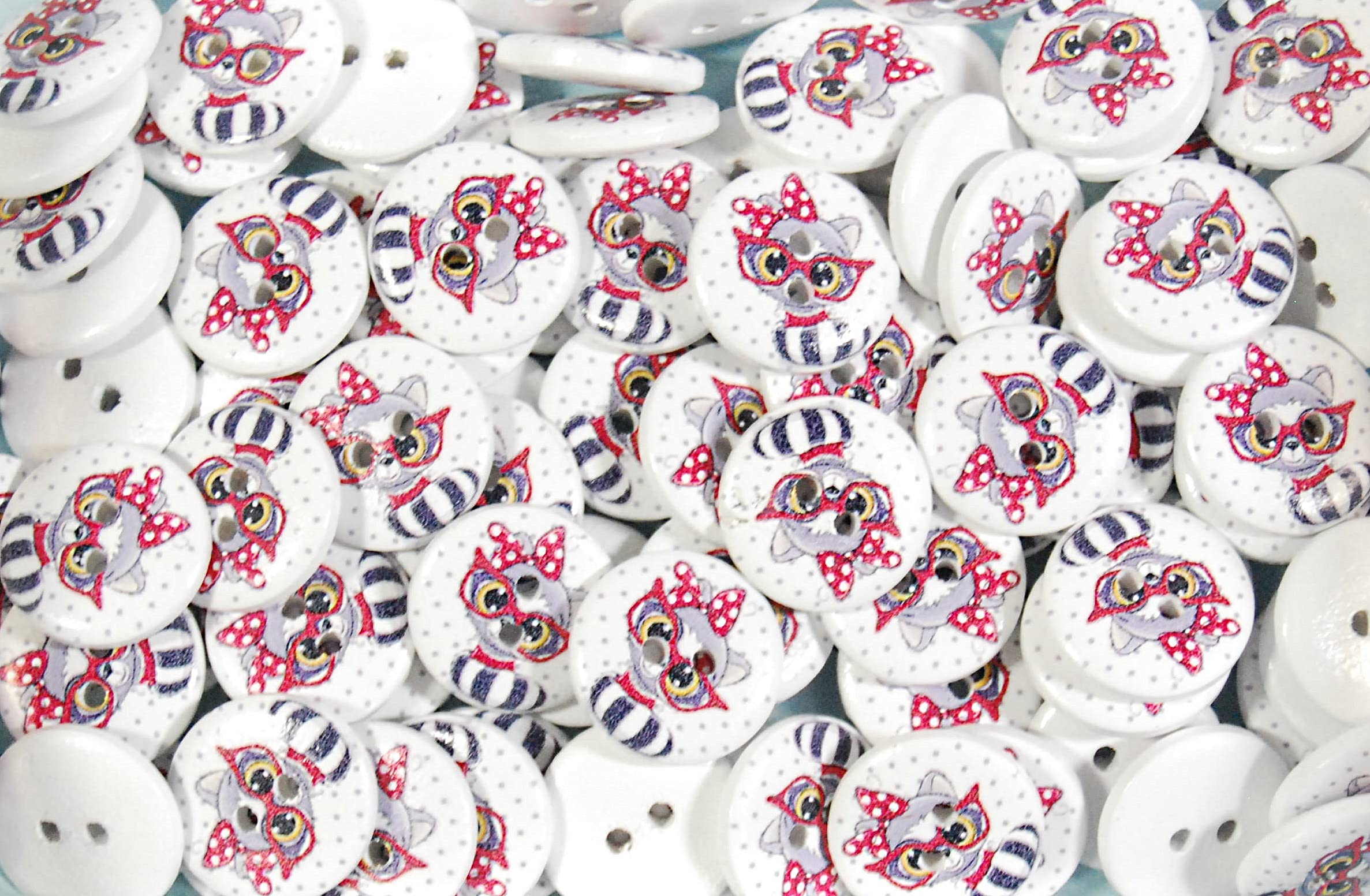 celloexpress Wooden Buttons Children's Printed Buttons - Unique Prints for Sewing and Crafting (Cat with Glasses - 20mm, Pack of 100)