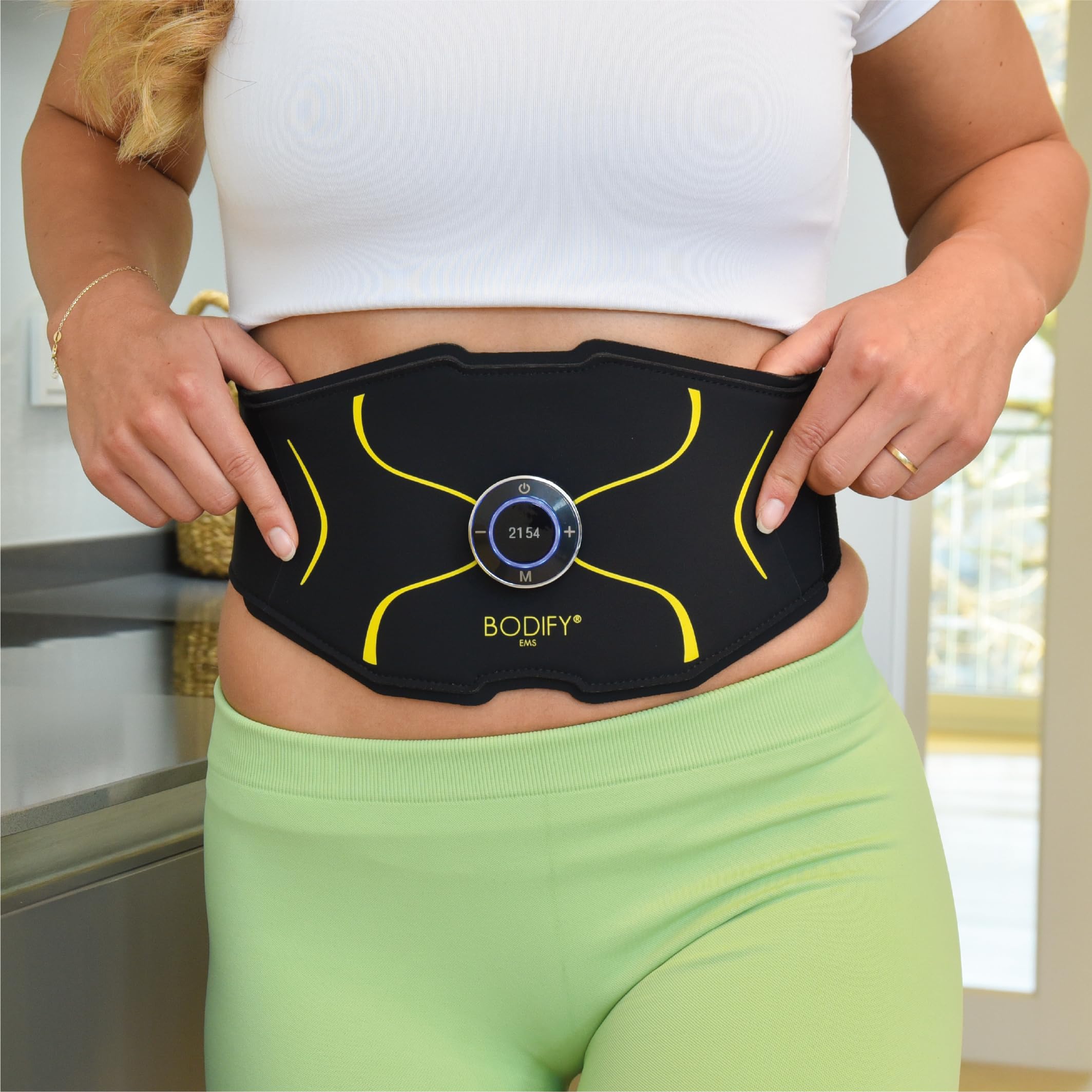 Bodify® EMS Abs Trainer MAX – ¡Activación específica de los músculos Abdominales! – Activación Muscular – Entrenamiento EMS – Entrenamiento de Abdominales – para Hombres y Mujeres EL Original
