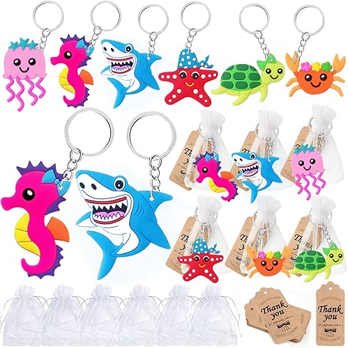 CiciBear Paquete de 54 regalos de regreso de fiesta del mundo marino con llaveros de criaturas marinas y etiquetas de agradecimiento para cumpleaños