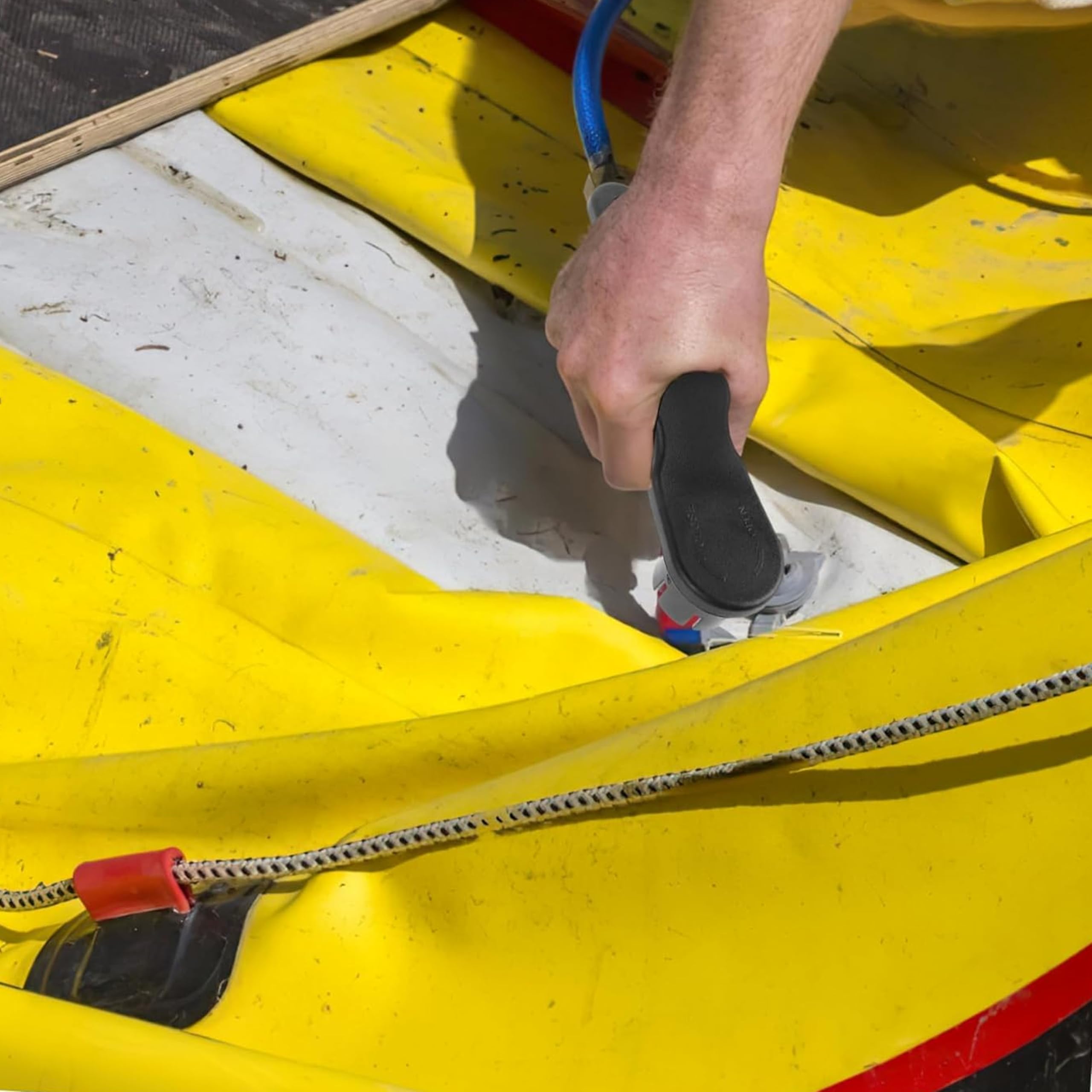 Chiave Valvola Aria Kayak in Plastica Grigia Scanalature Strumento Riparazione per Barche Gonfiabili Canoe SUP Paddleboard