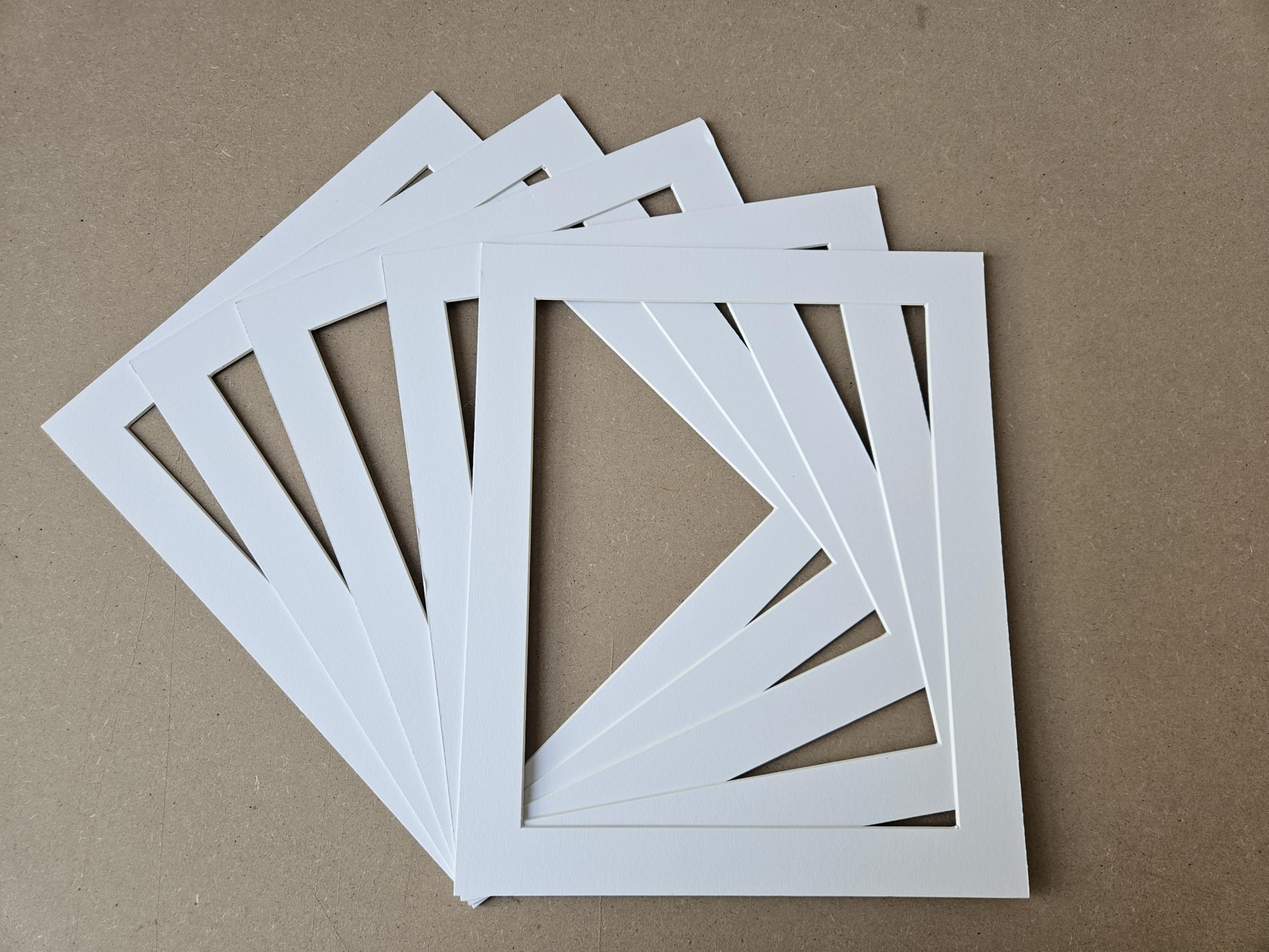 Picture Frame Mounts for Photos, Snow white, (10, 8” x 6” to fit 6” x 4” image)