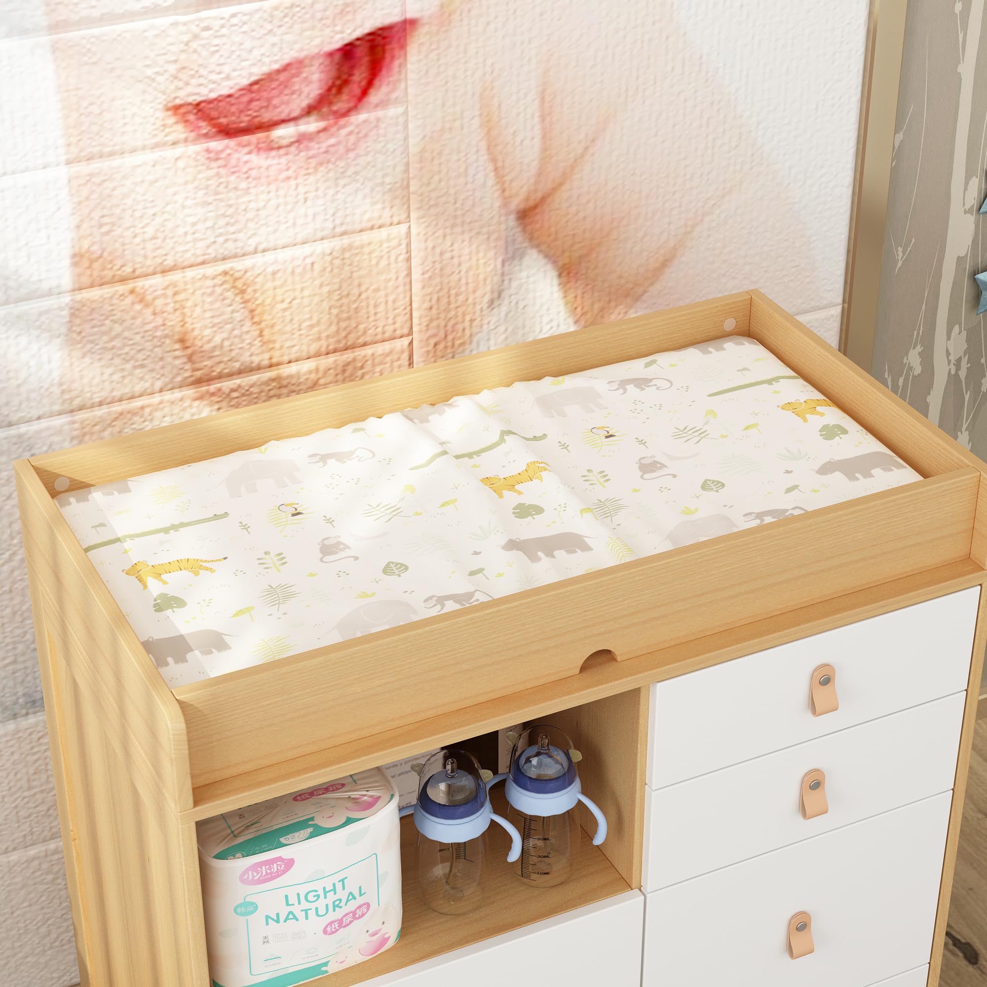 Cambiador con 5 cajones y barandilla protectora, estantería para cambiar pañales con espacio de almacenamiento abierto, 85 cm x 46 cm x 98 cm, MDF, color blanco y madera