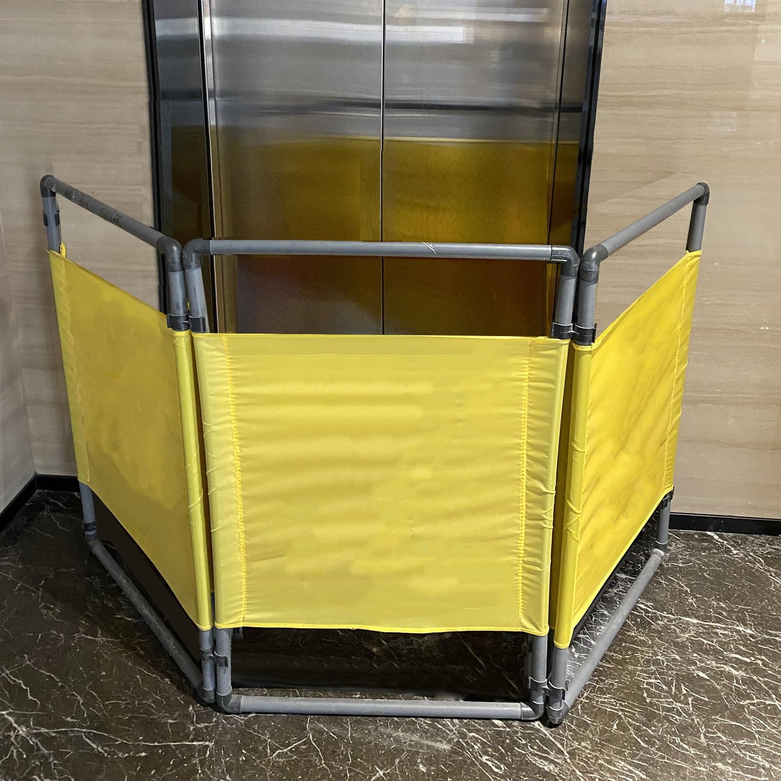 Enhen 3-Pannel Expandable Mobile Barricade Yellow Barrier Gate With Heavy Duty Pvc Frame, Collapsible External& Internal Fence, Expandable Barricade Signs For Events/Crowd Control (Color : )