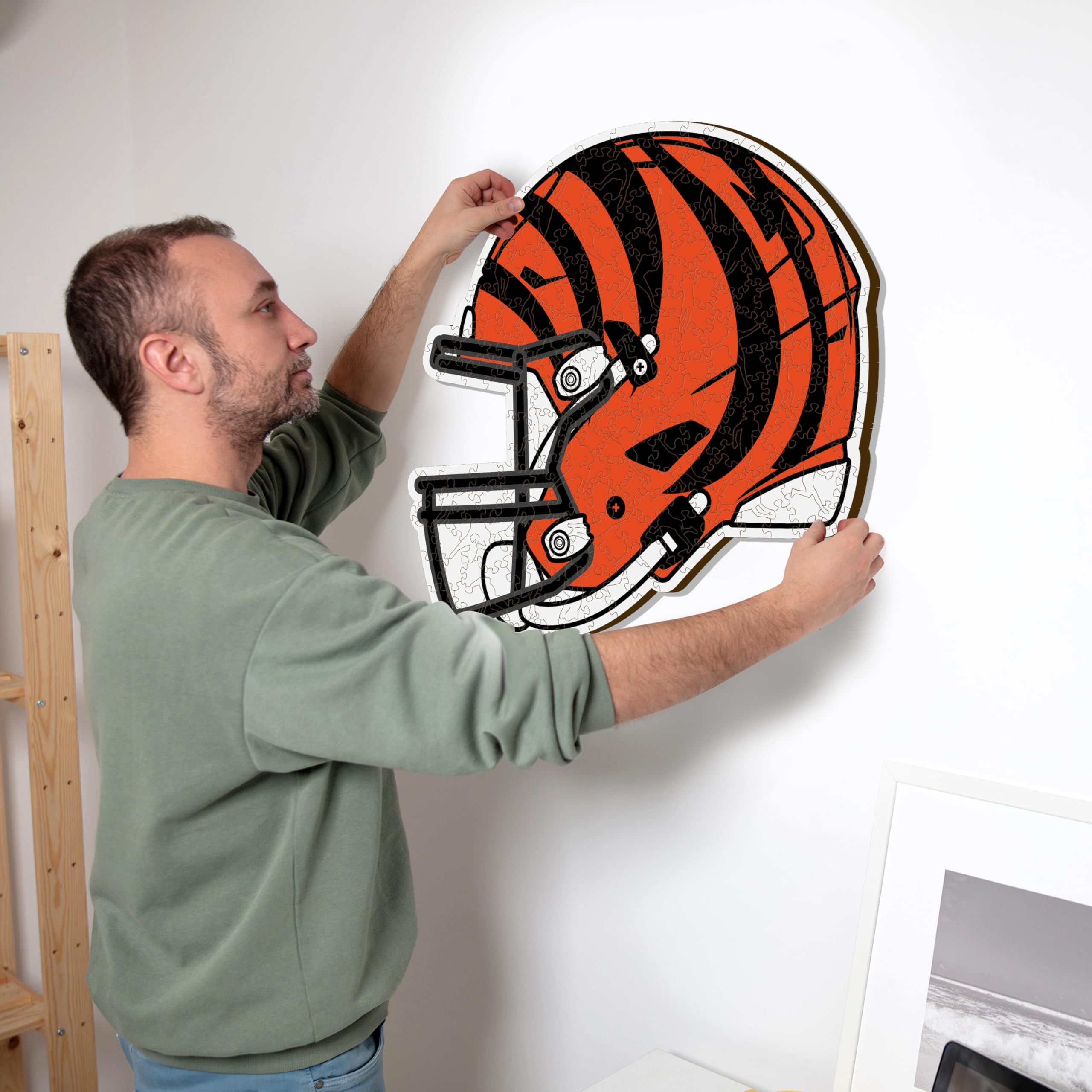 Iconic Puzzles -Oficjalnie licencjonowane 100% zrównoważone drewniane puzzle, Cincinnati Bengals Color, M, 270 sztuk